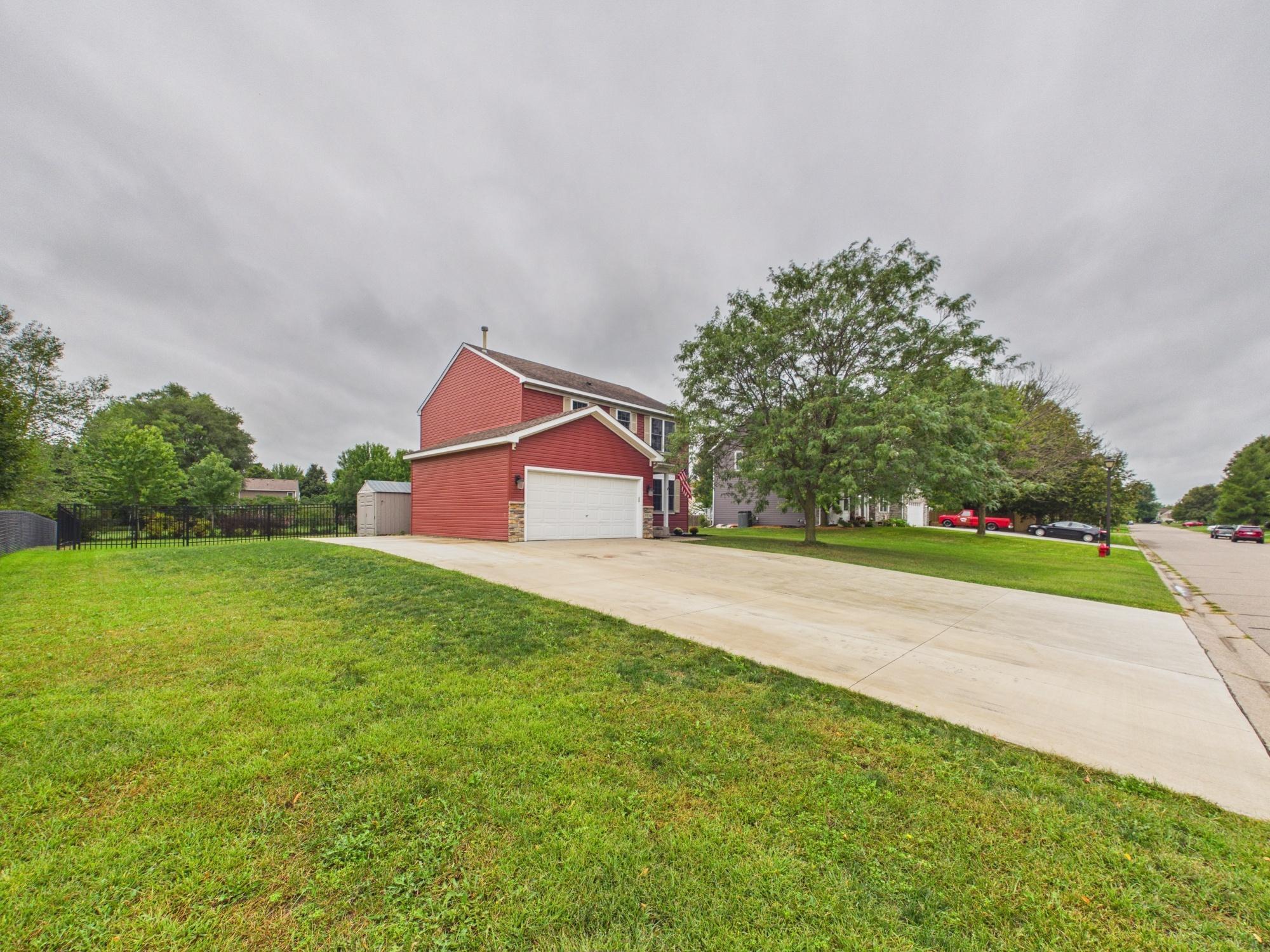 main property photo 34