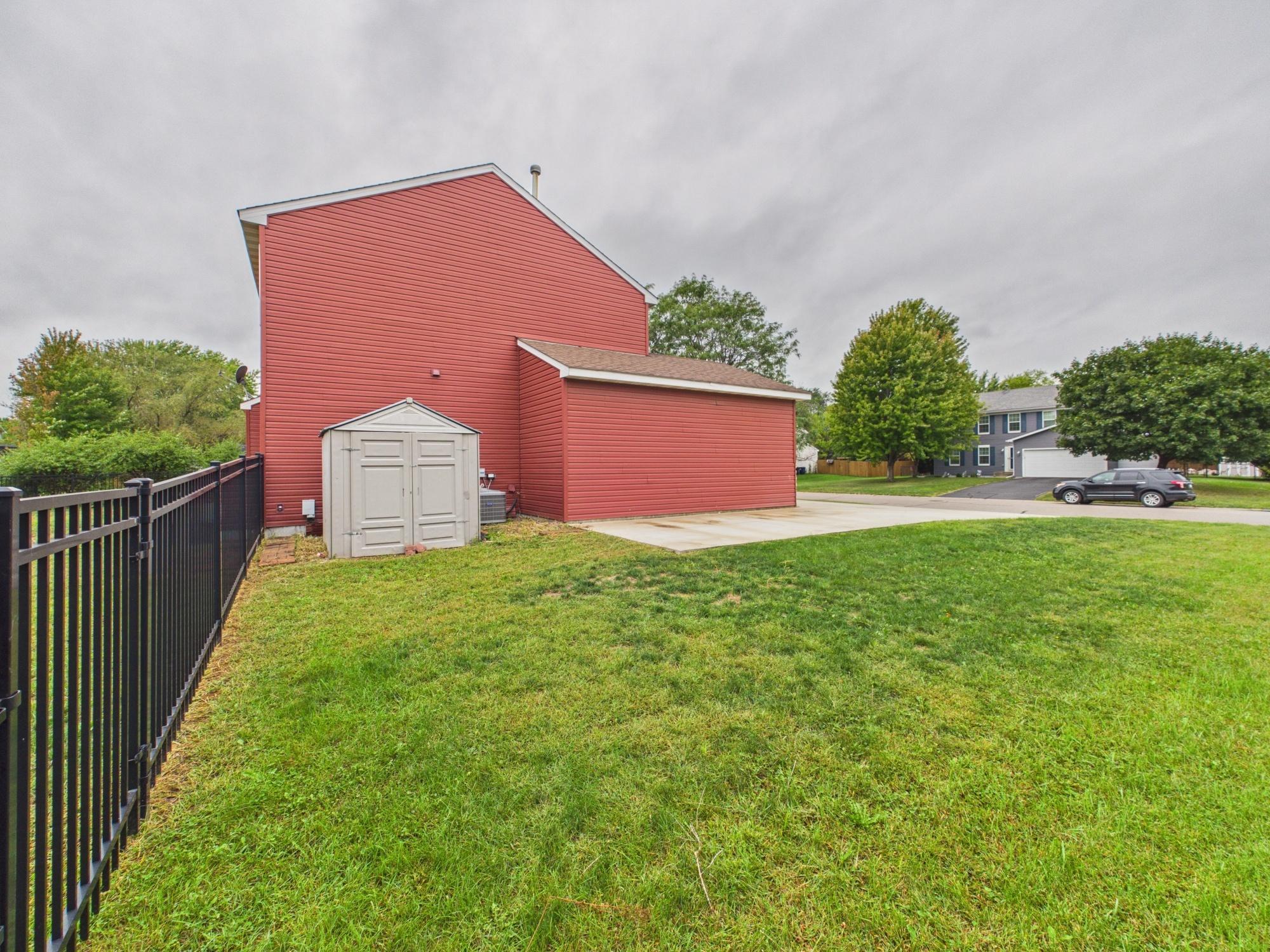 main property photo 8