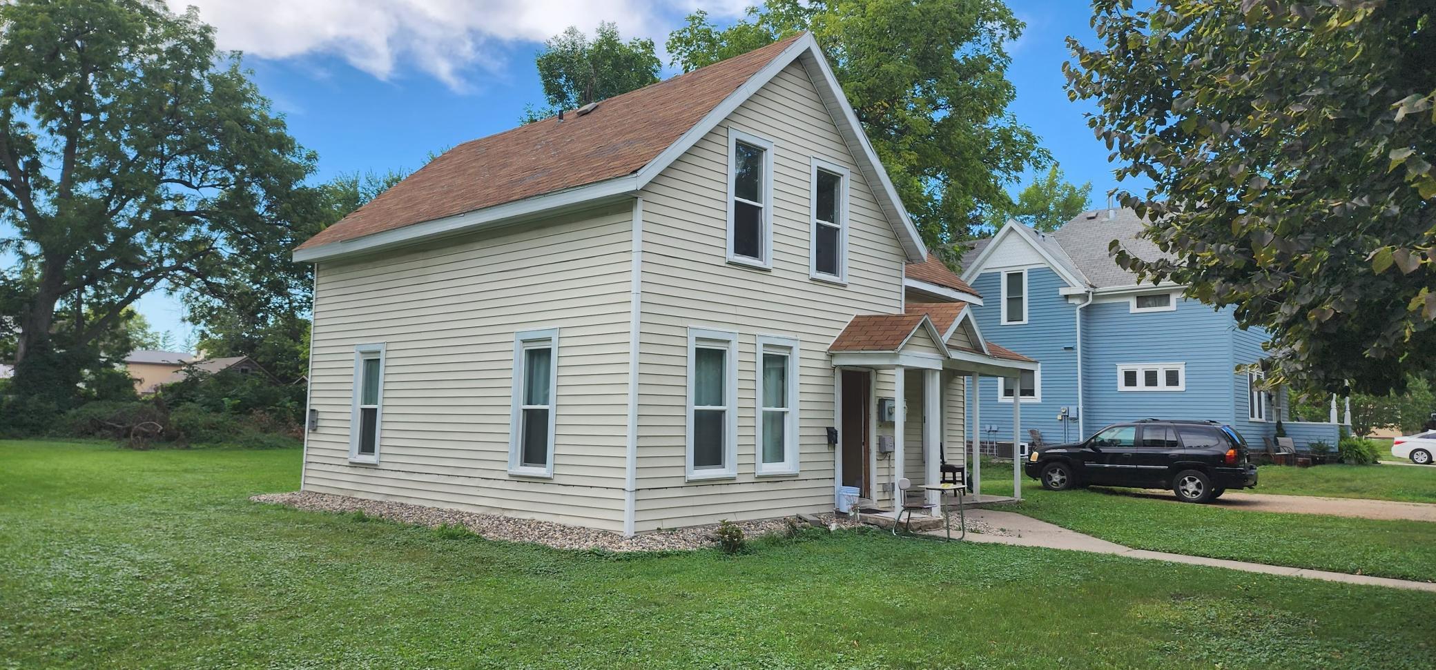 main property photo 20