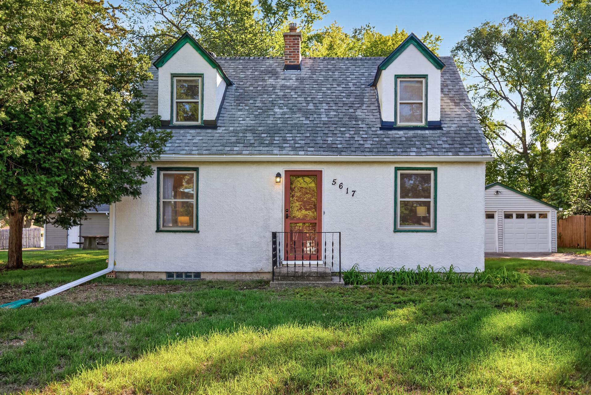main property photo 6