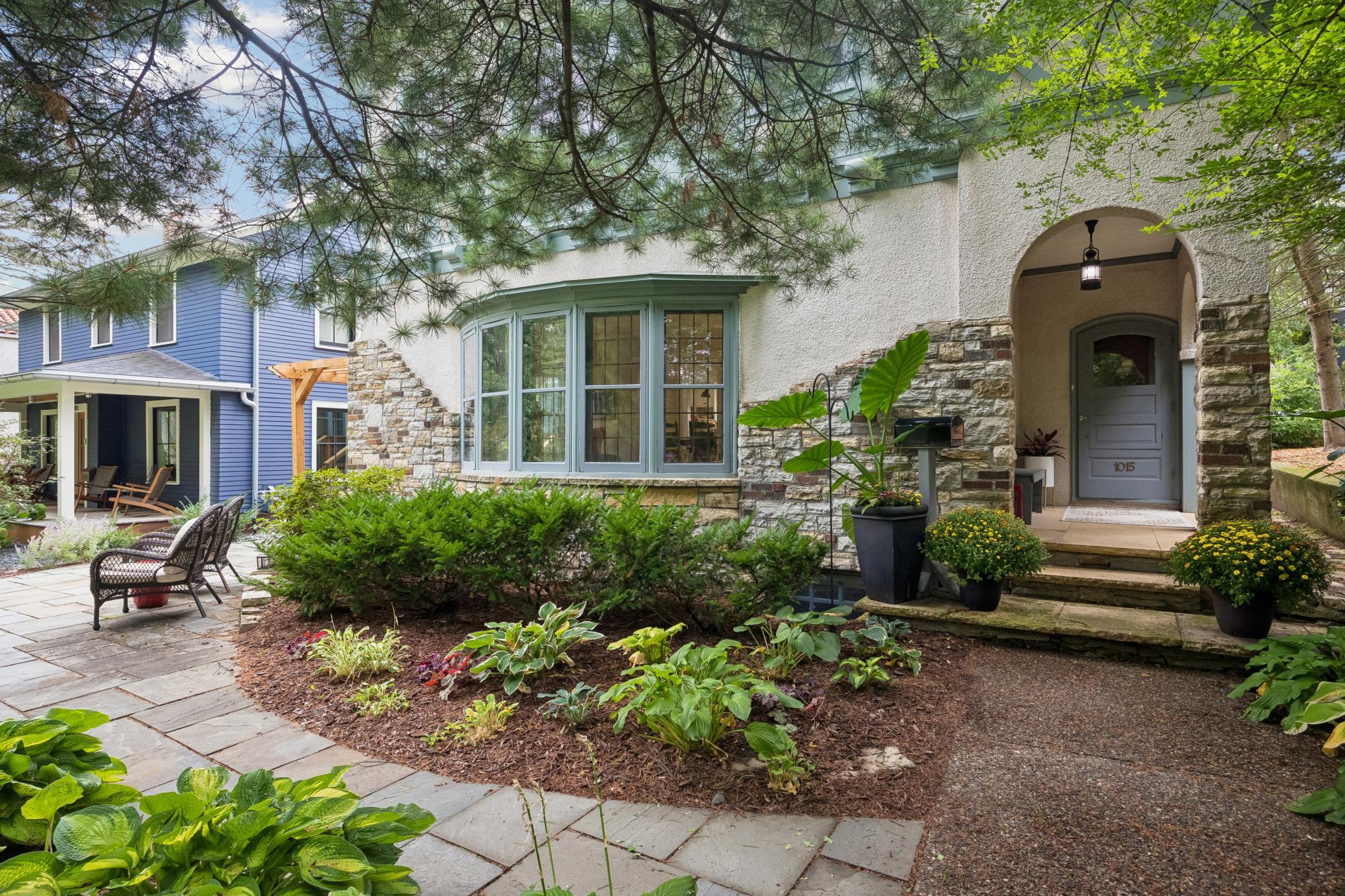 main property photo 9