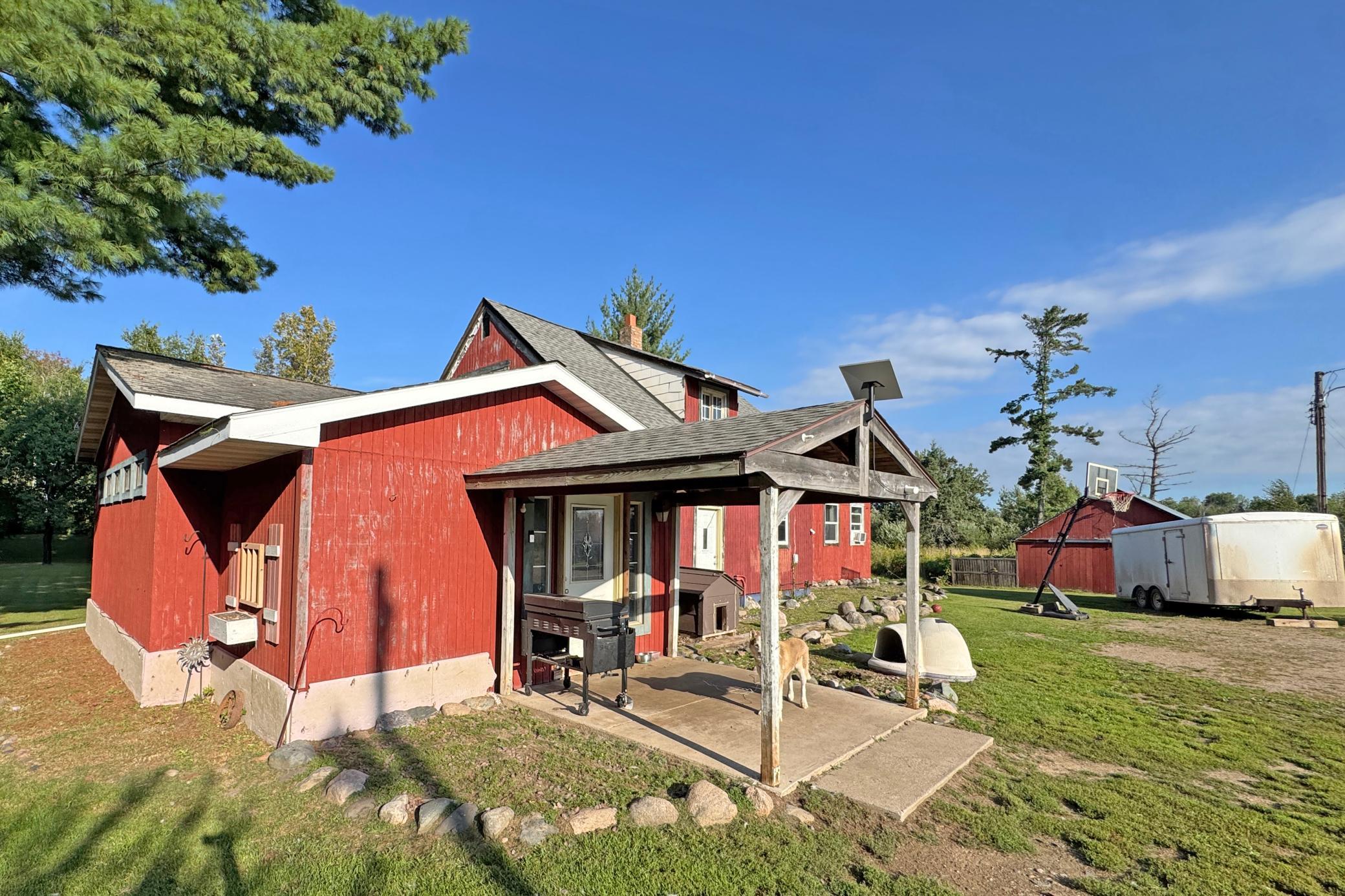 main property photo 17