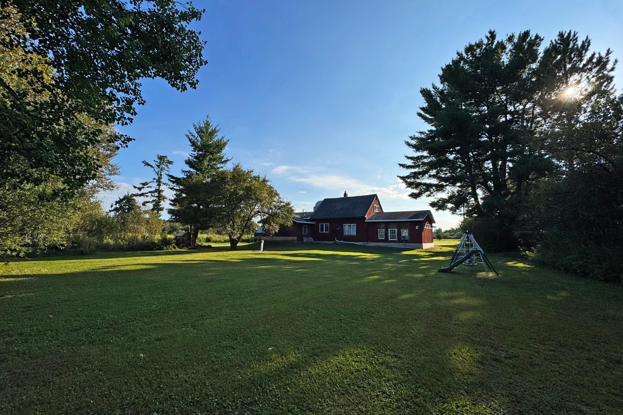 main property photo 25