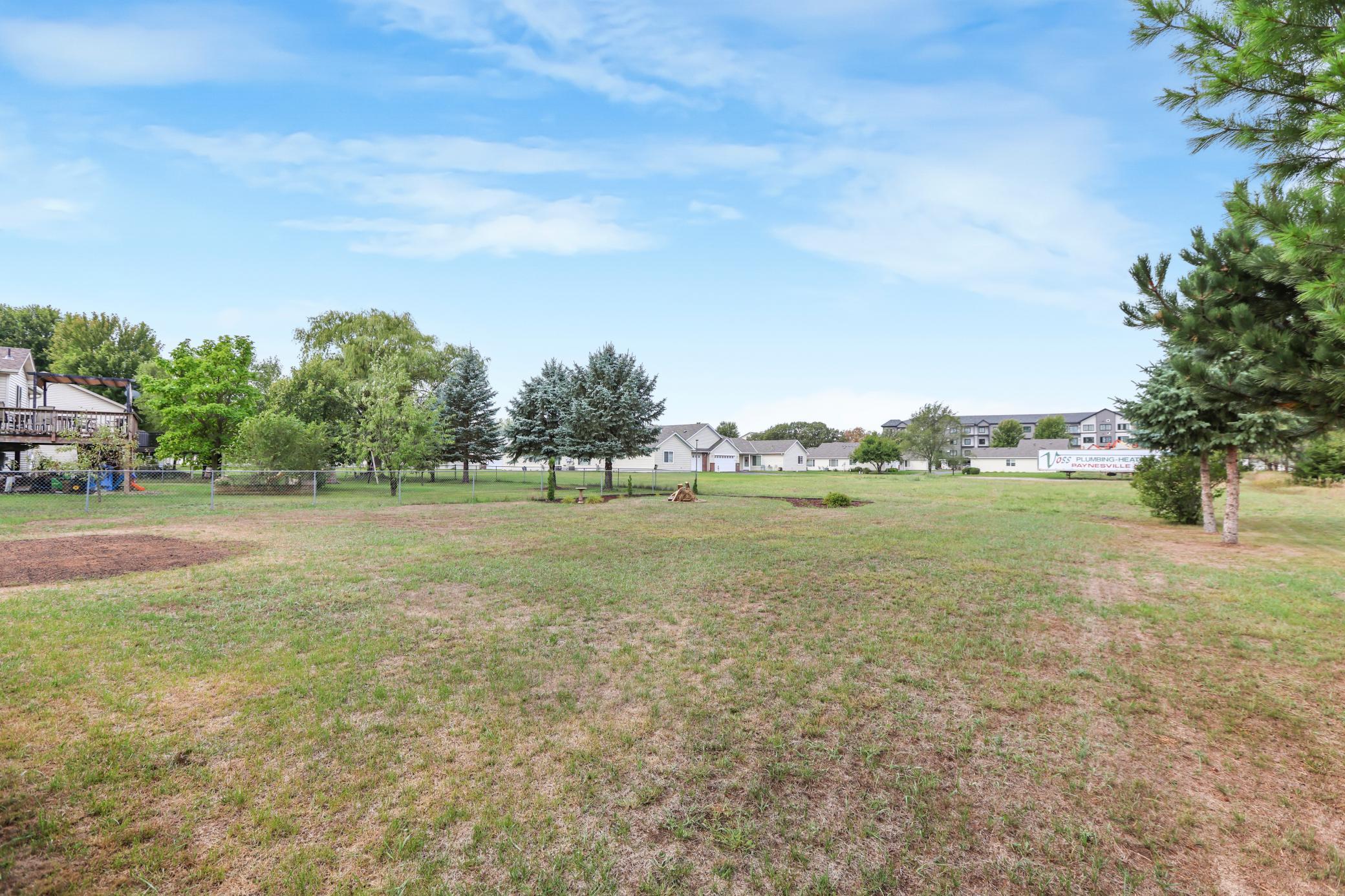 main property photo 30