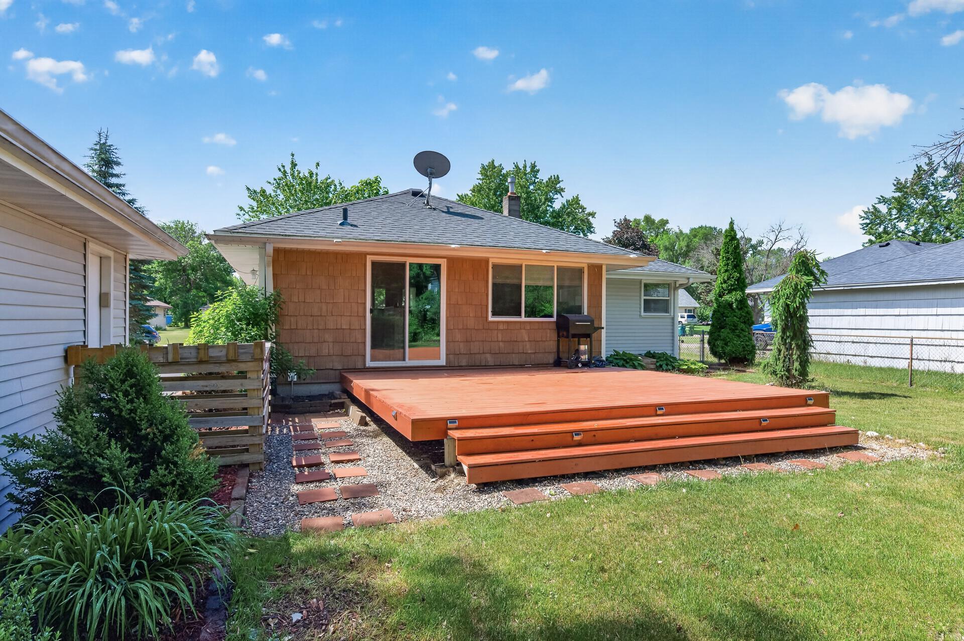 main property photo 45