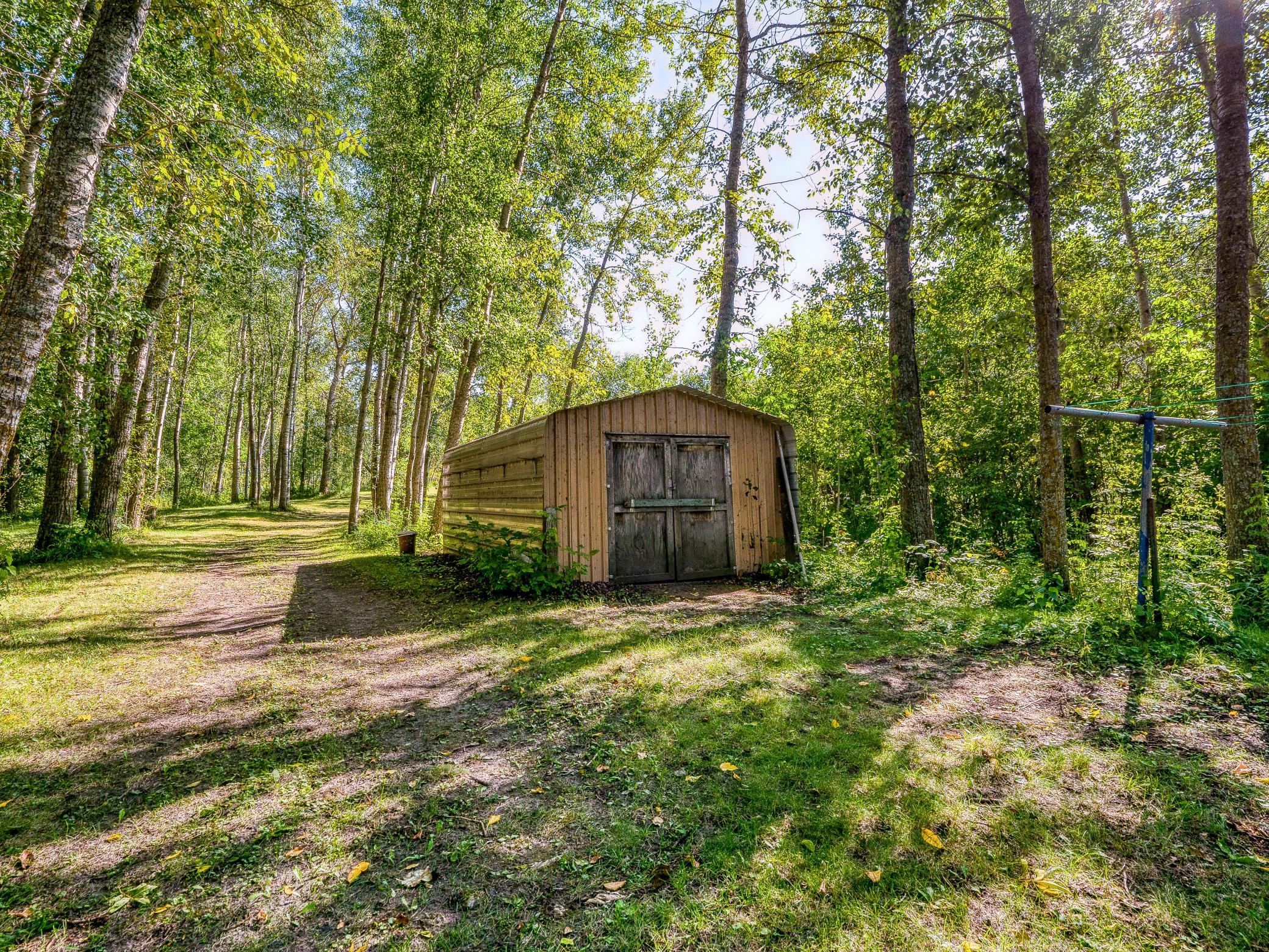 main property photo 27