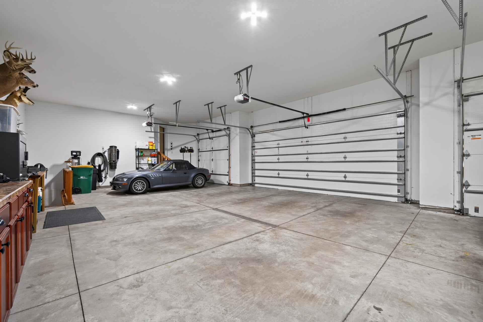 main property photo 67