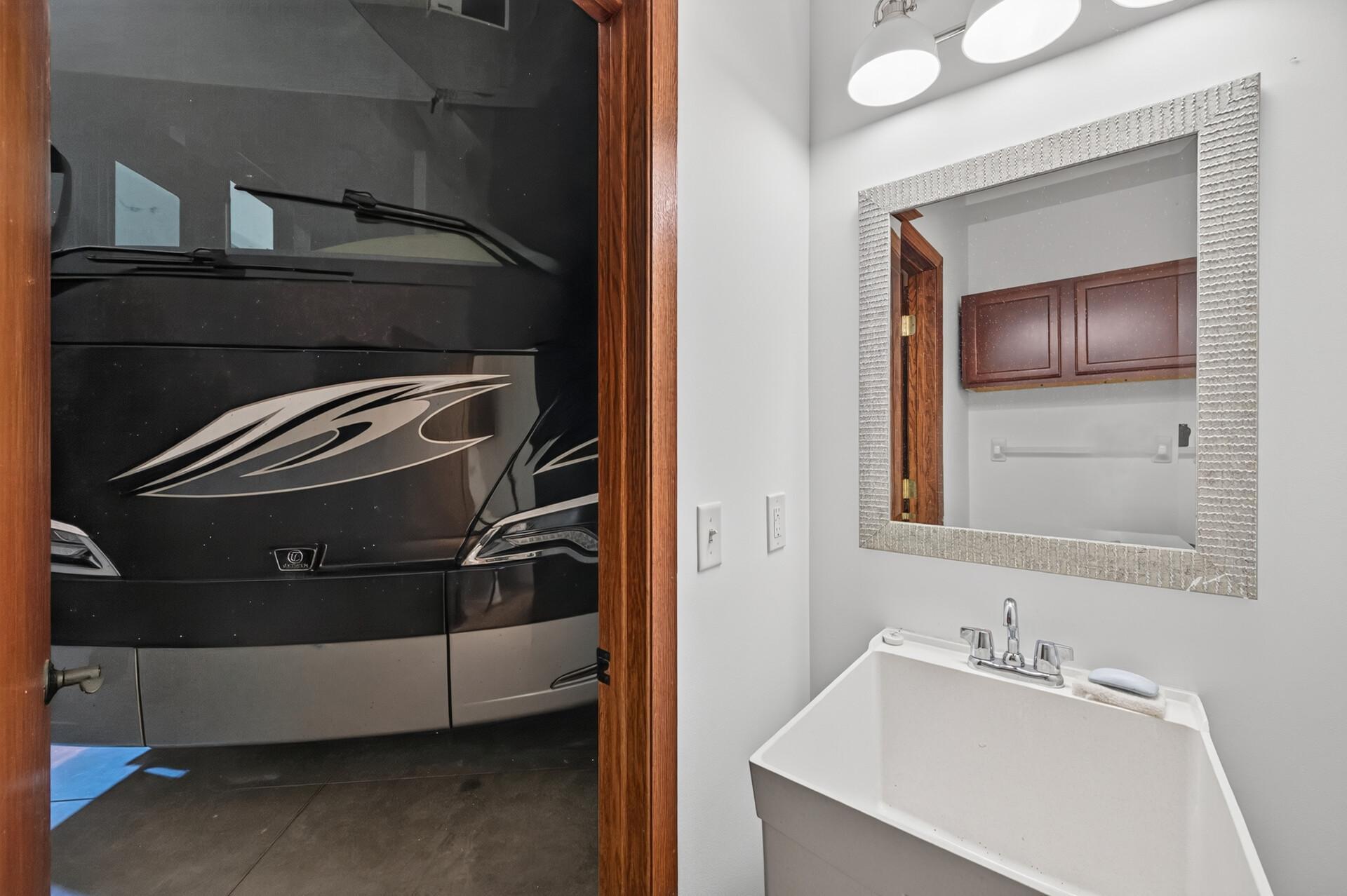 main property photo 69