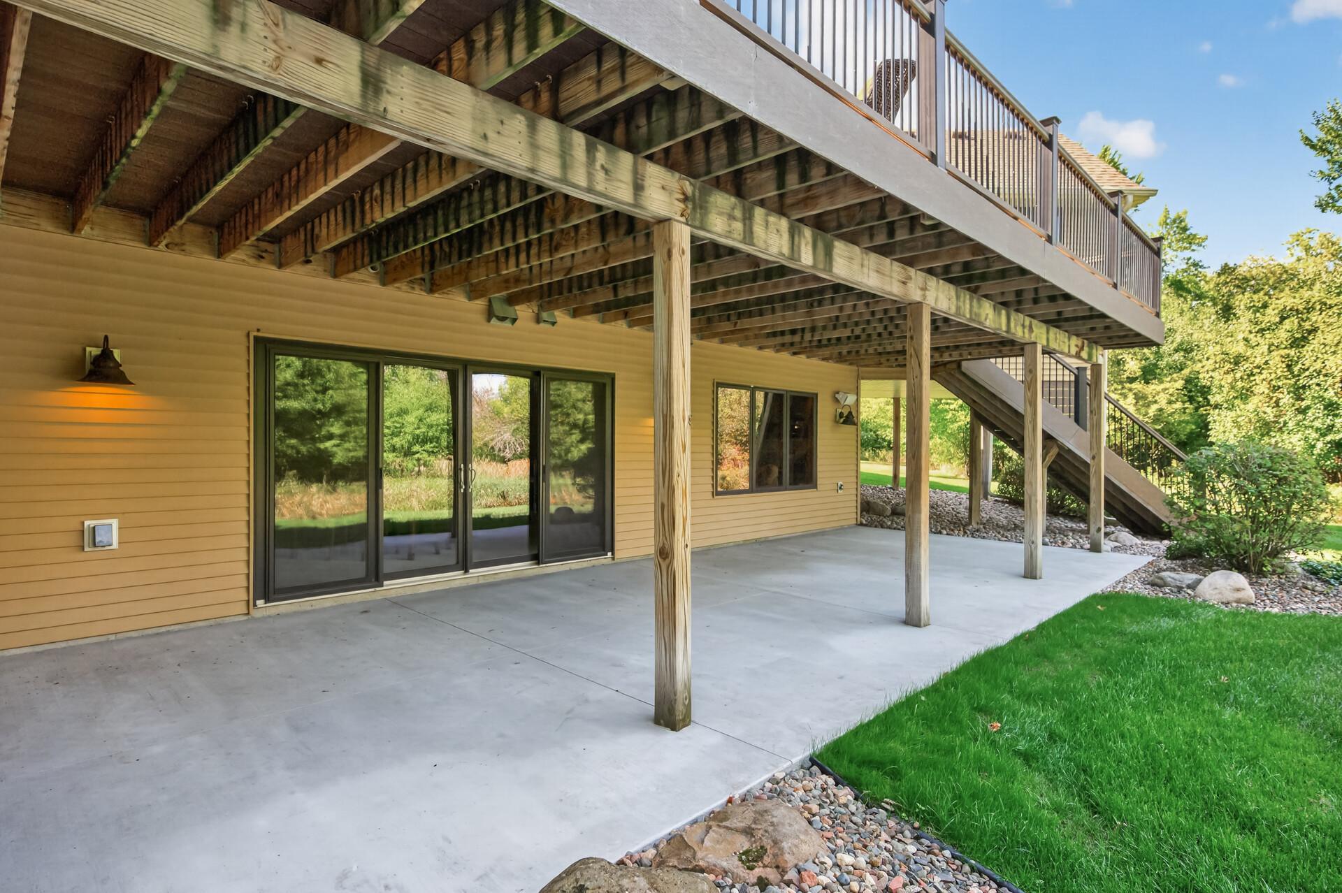 main property photo 79