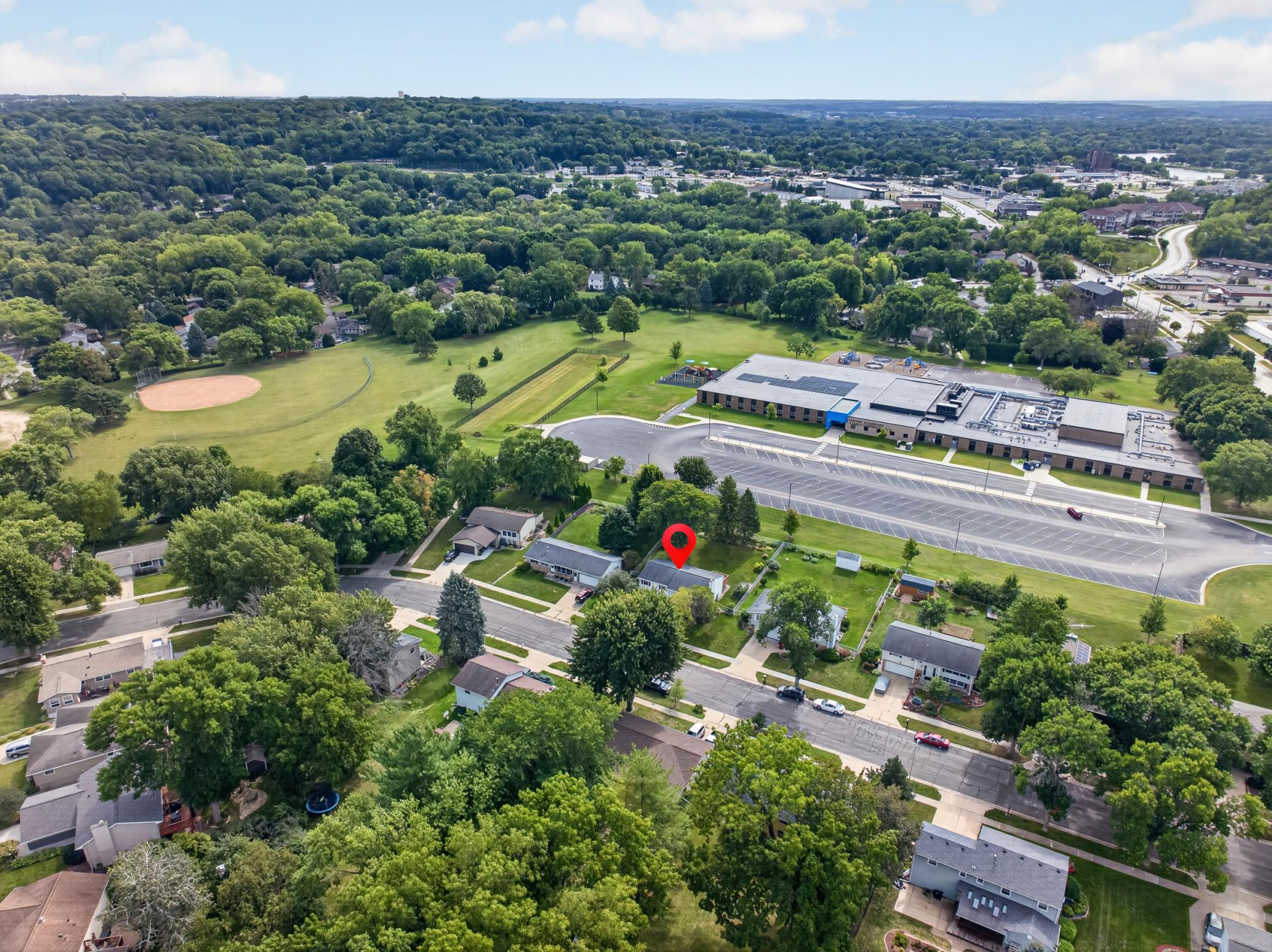 main property photo 15