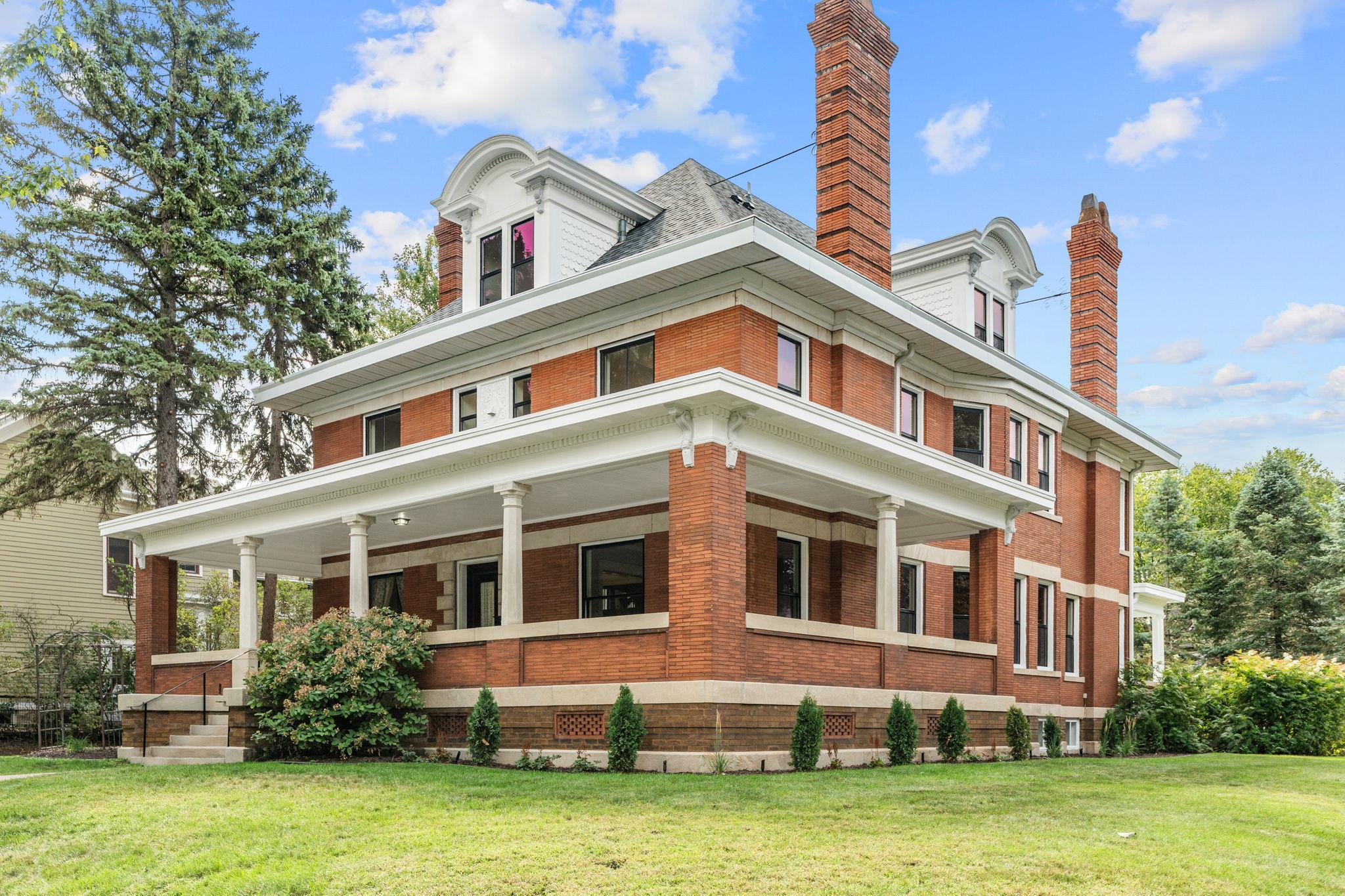 main property photo 14