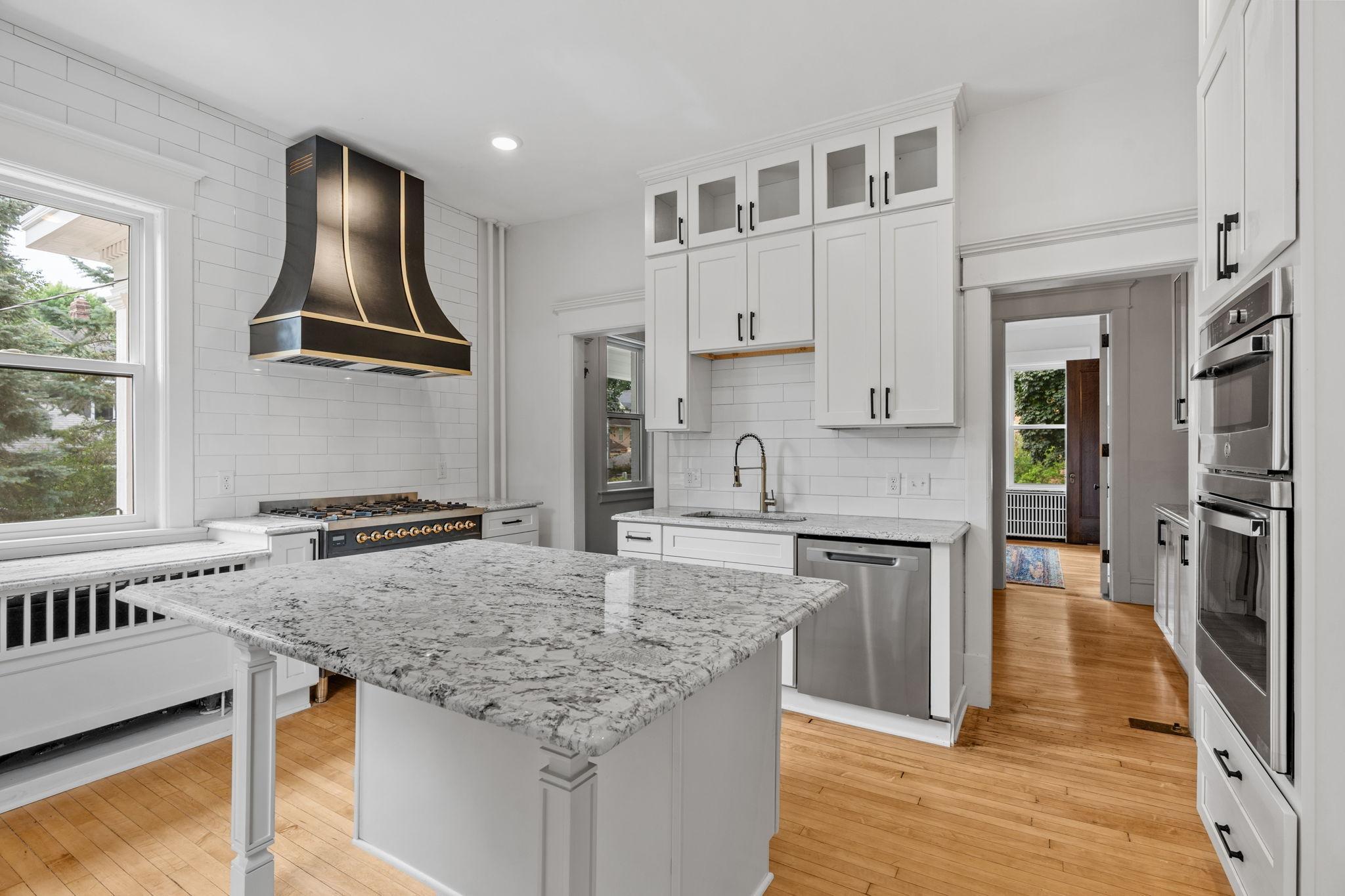 main property photo 66