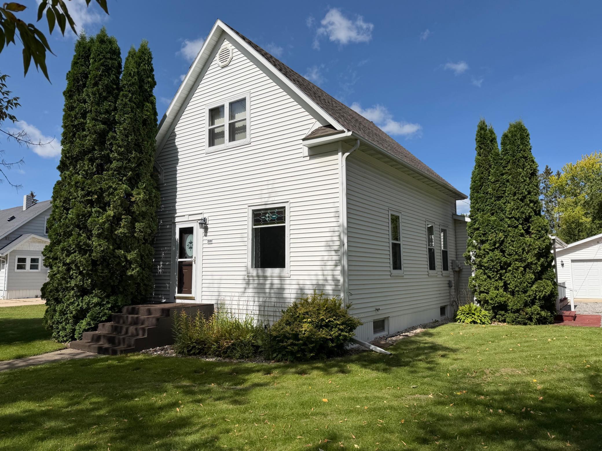 main property photo 0