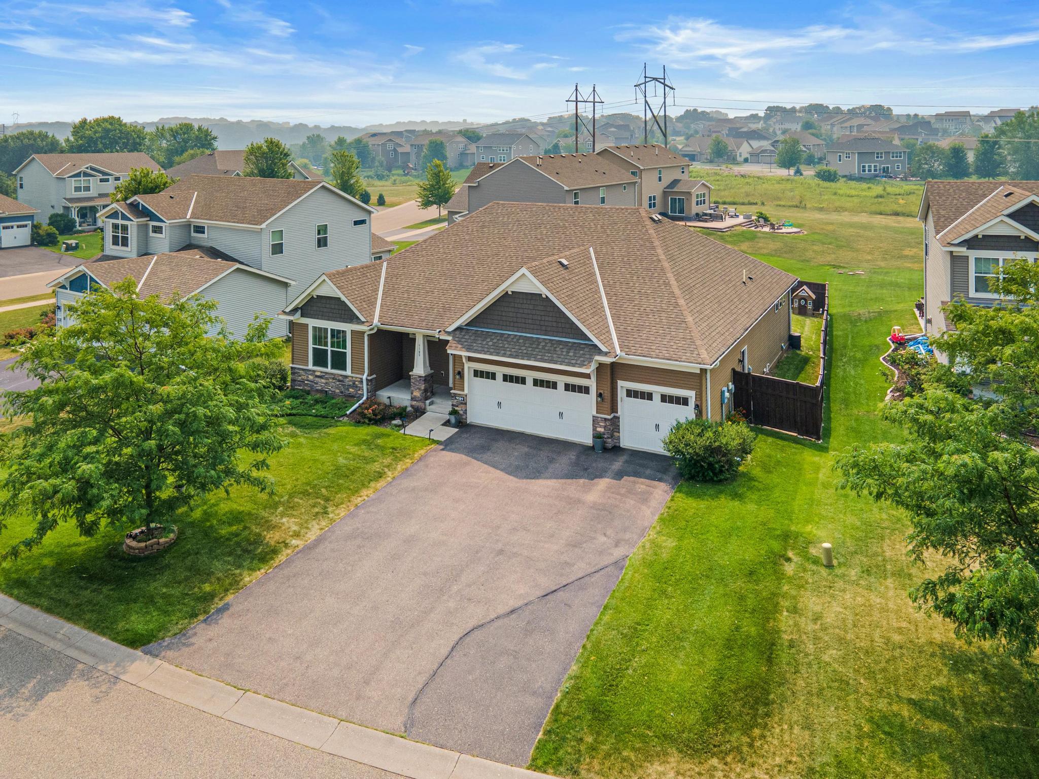 main property photo 0
