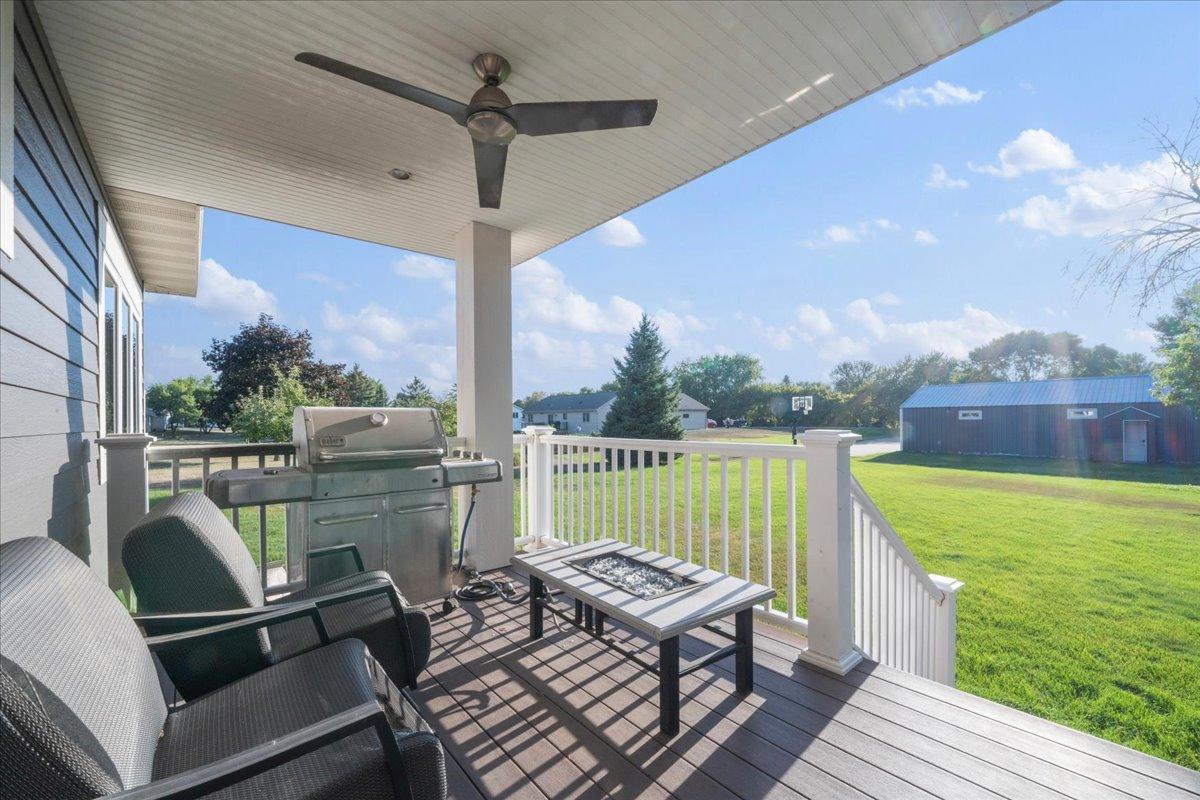 main property photo 51