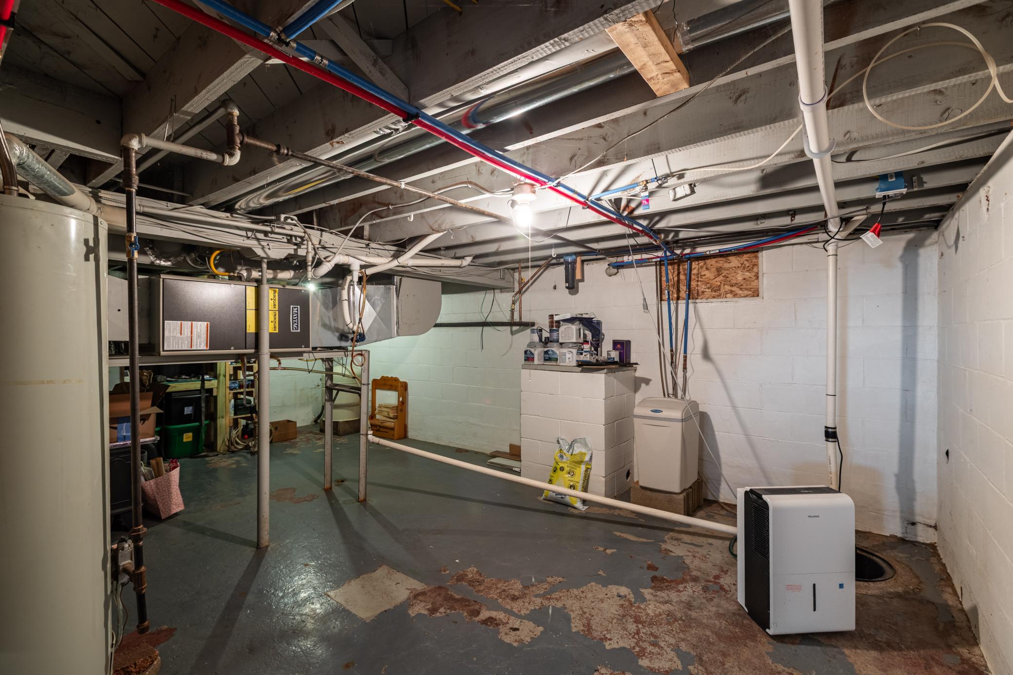 main property photo 18