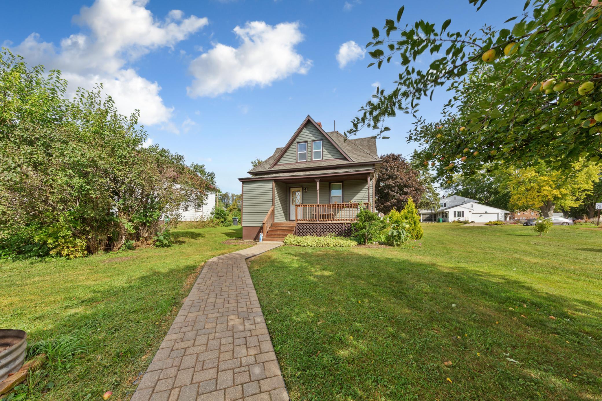 main property photo 30
