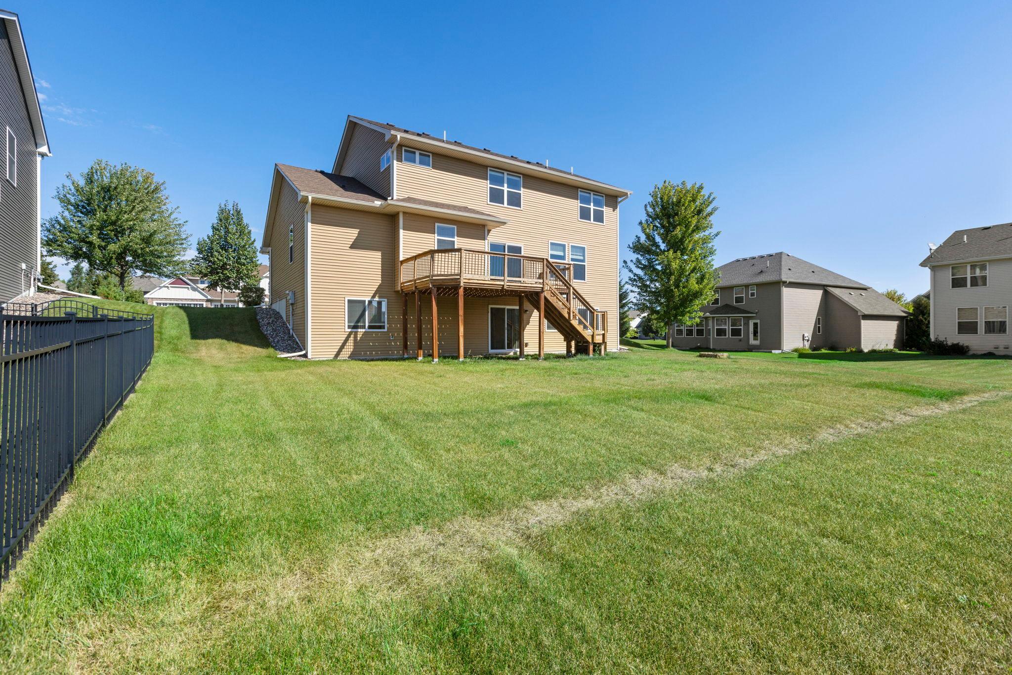 main property photo 42