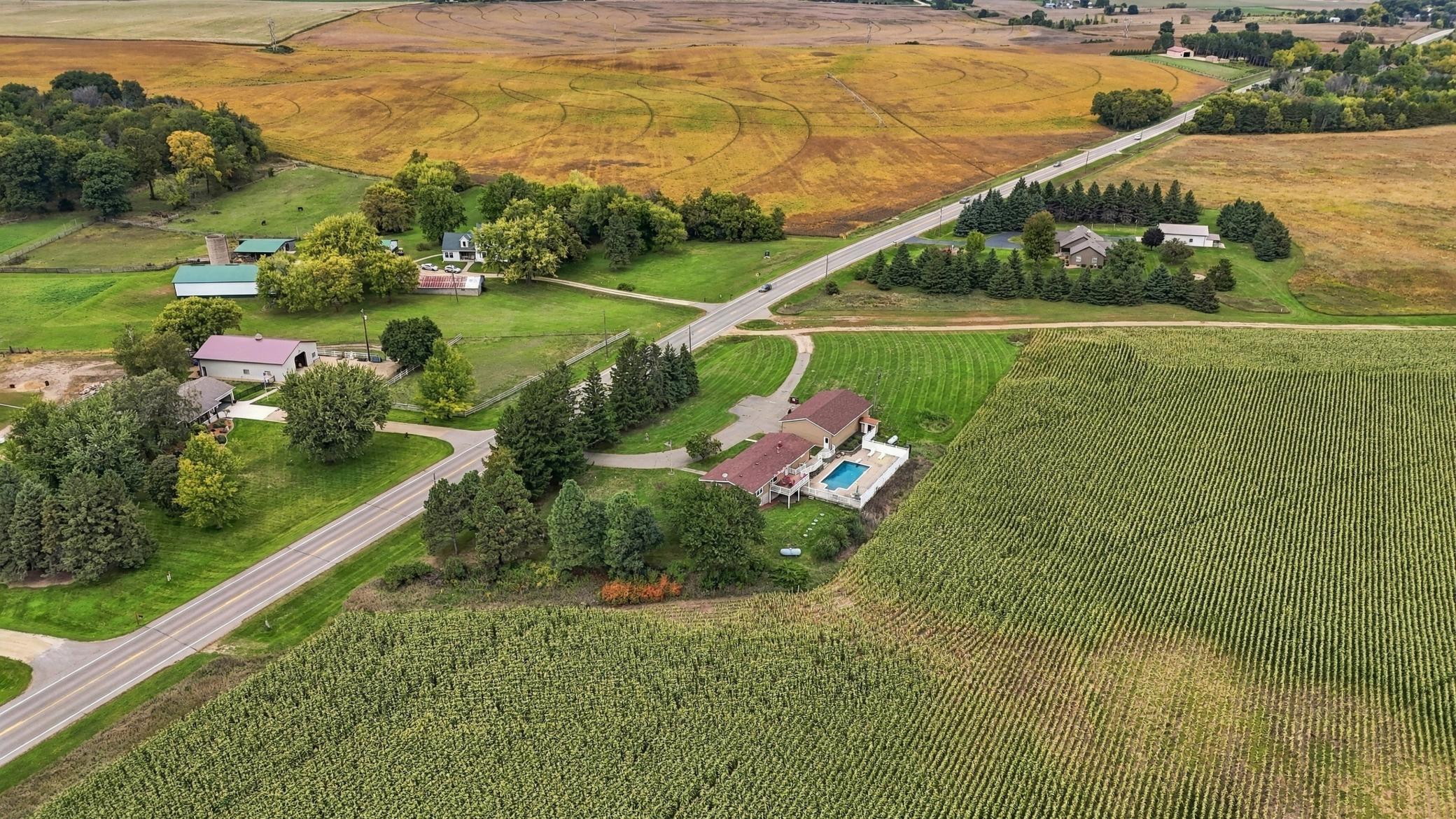 main property photo 19