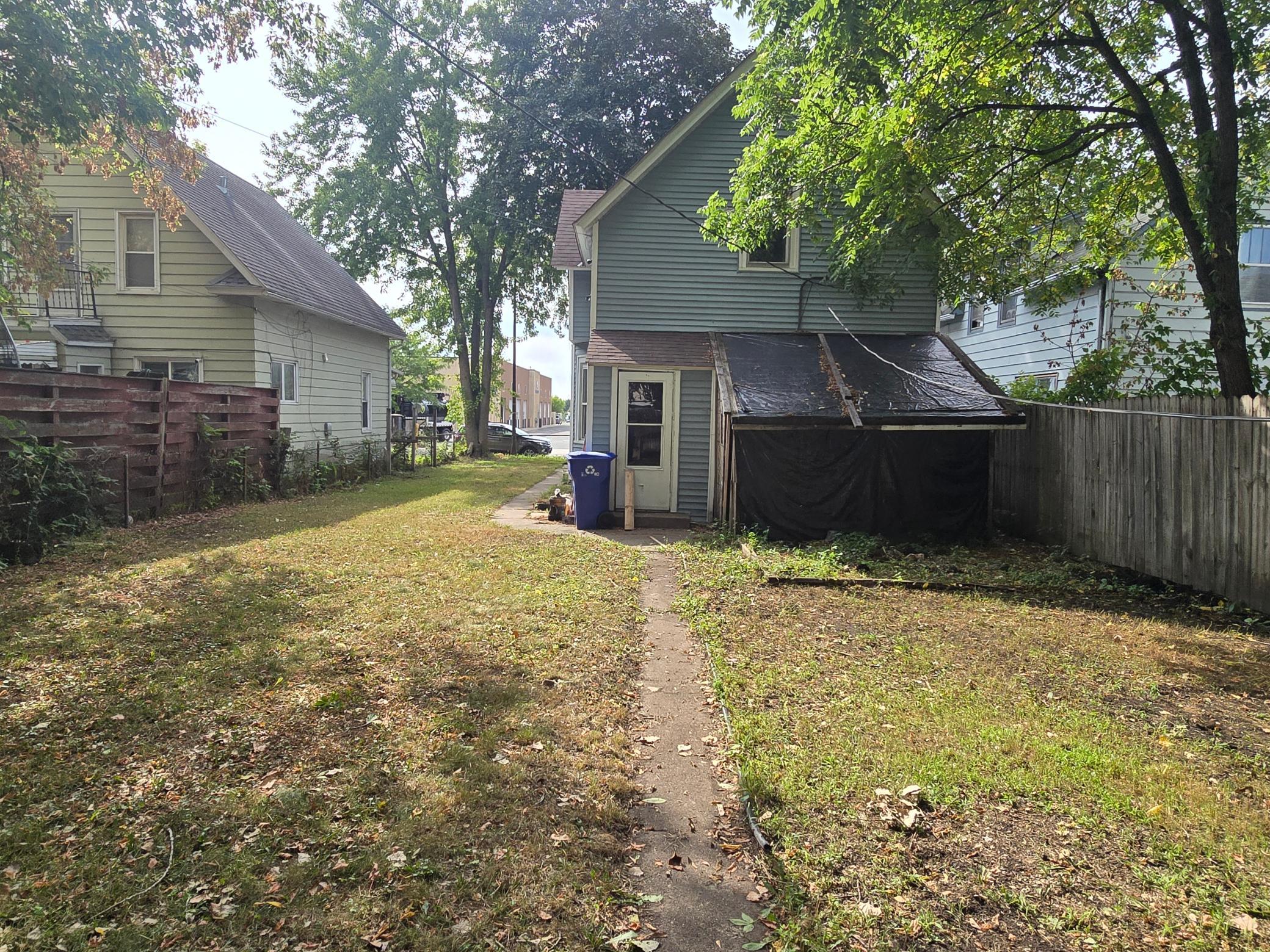 main property photo 7