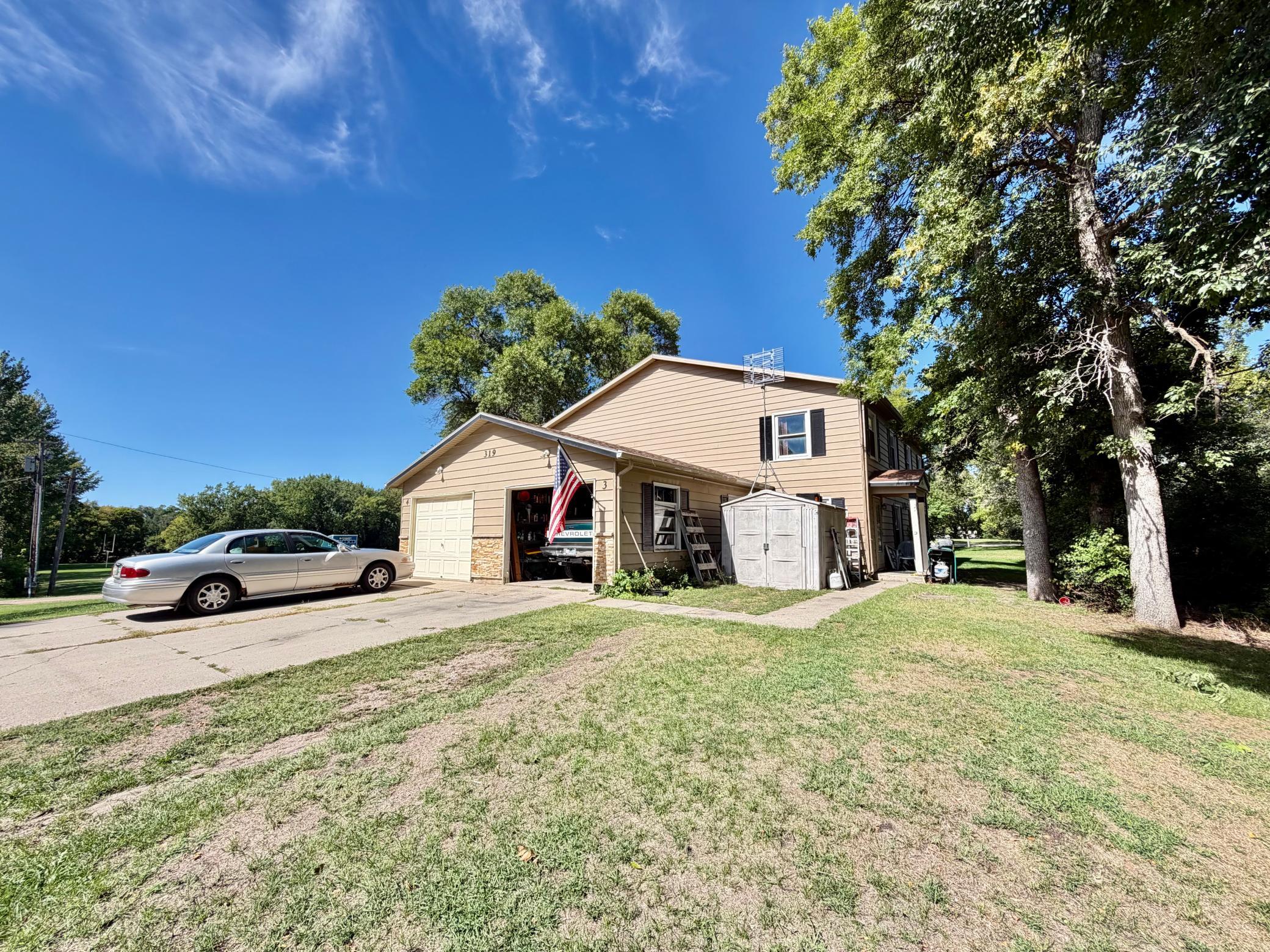 main property photo 37