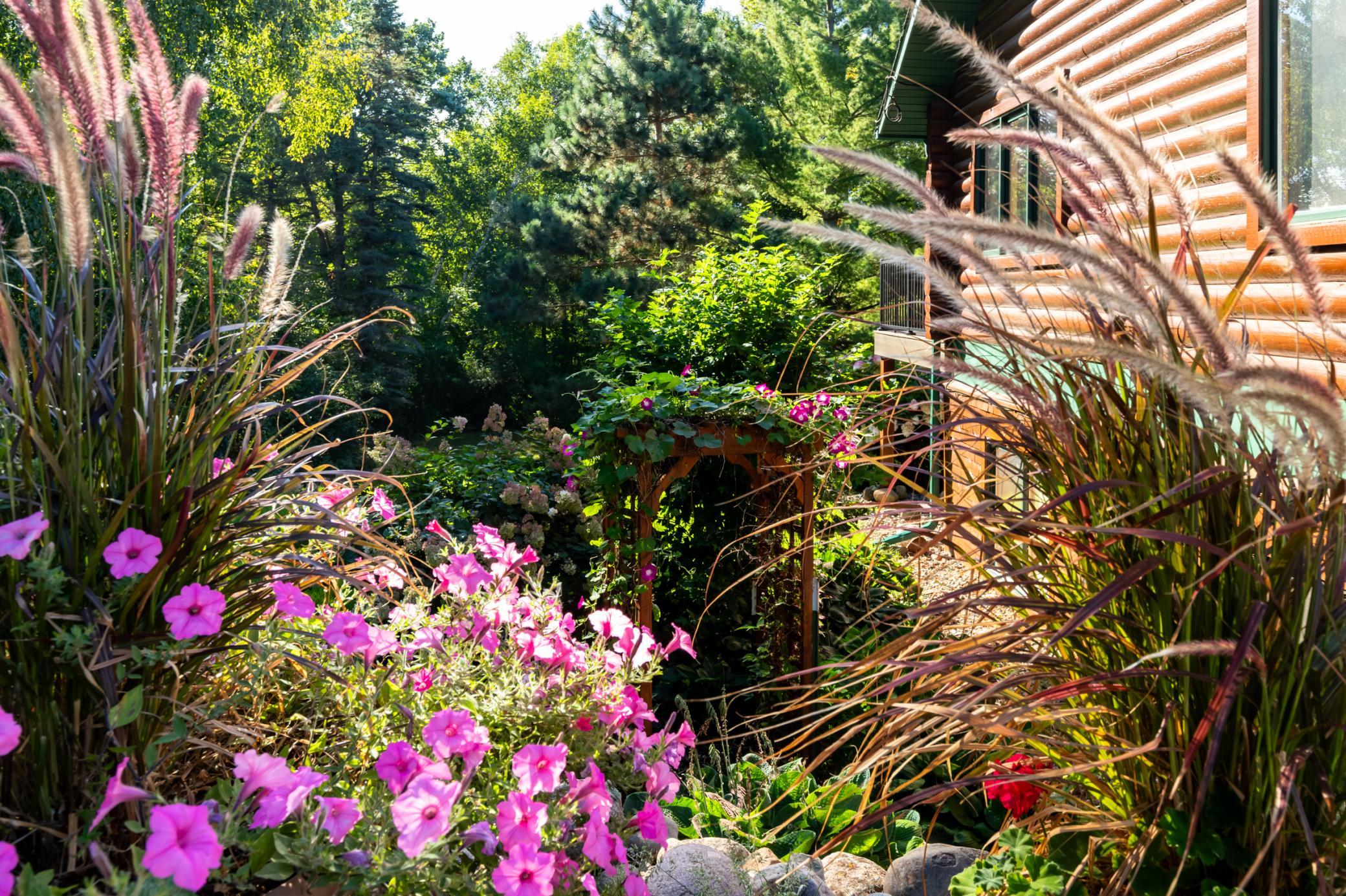main property photo 25