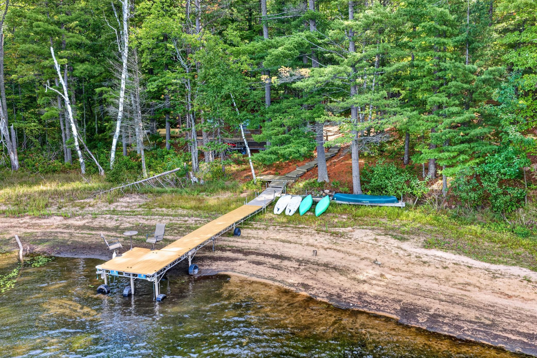 main property photo 29