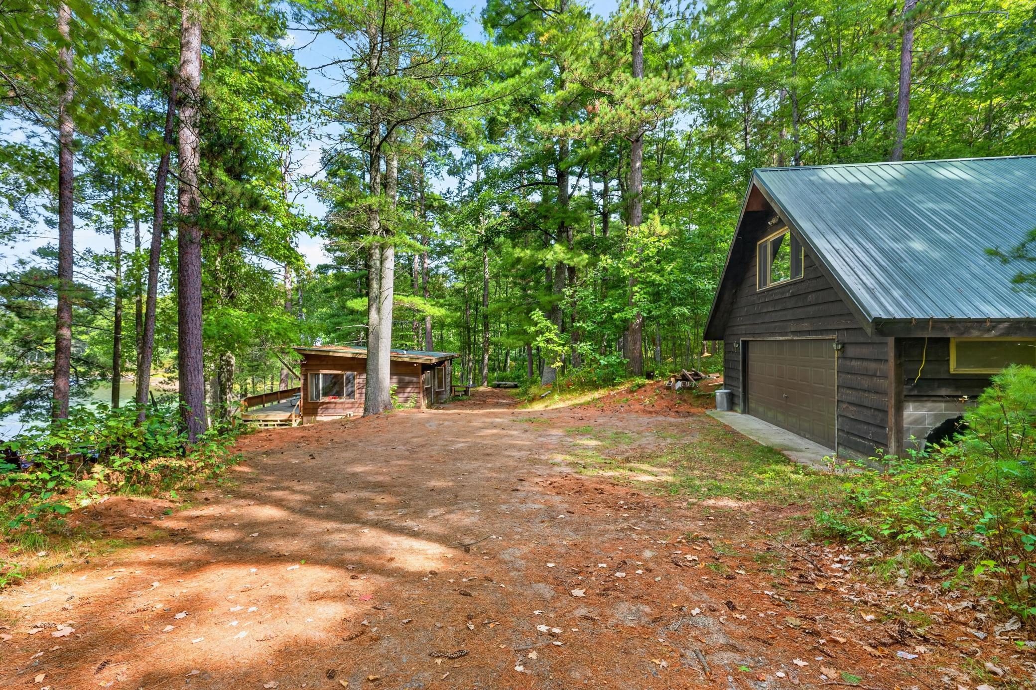 main property photo 41