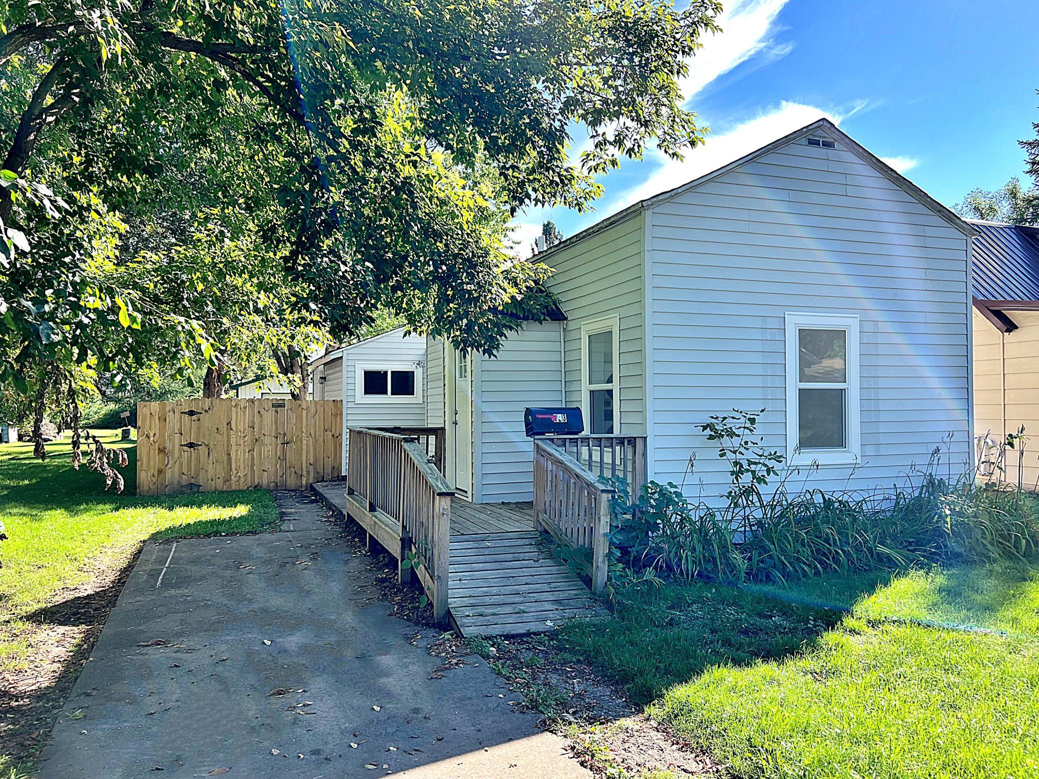main property photo 2
