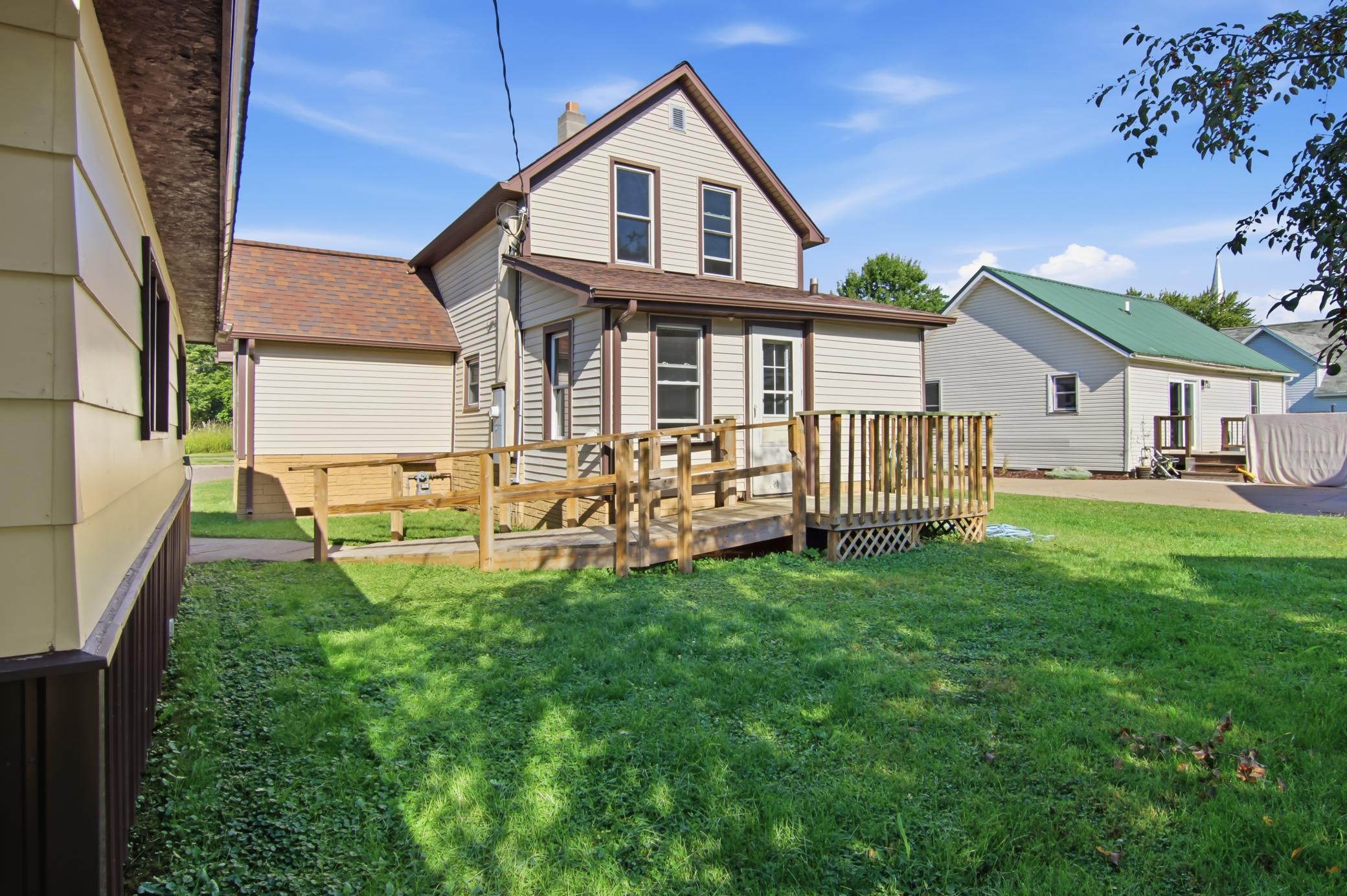 main property photo 36