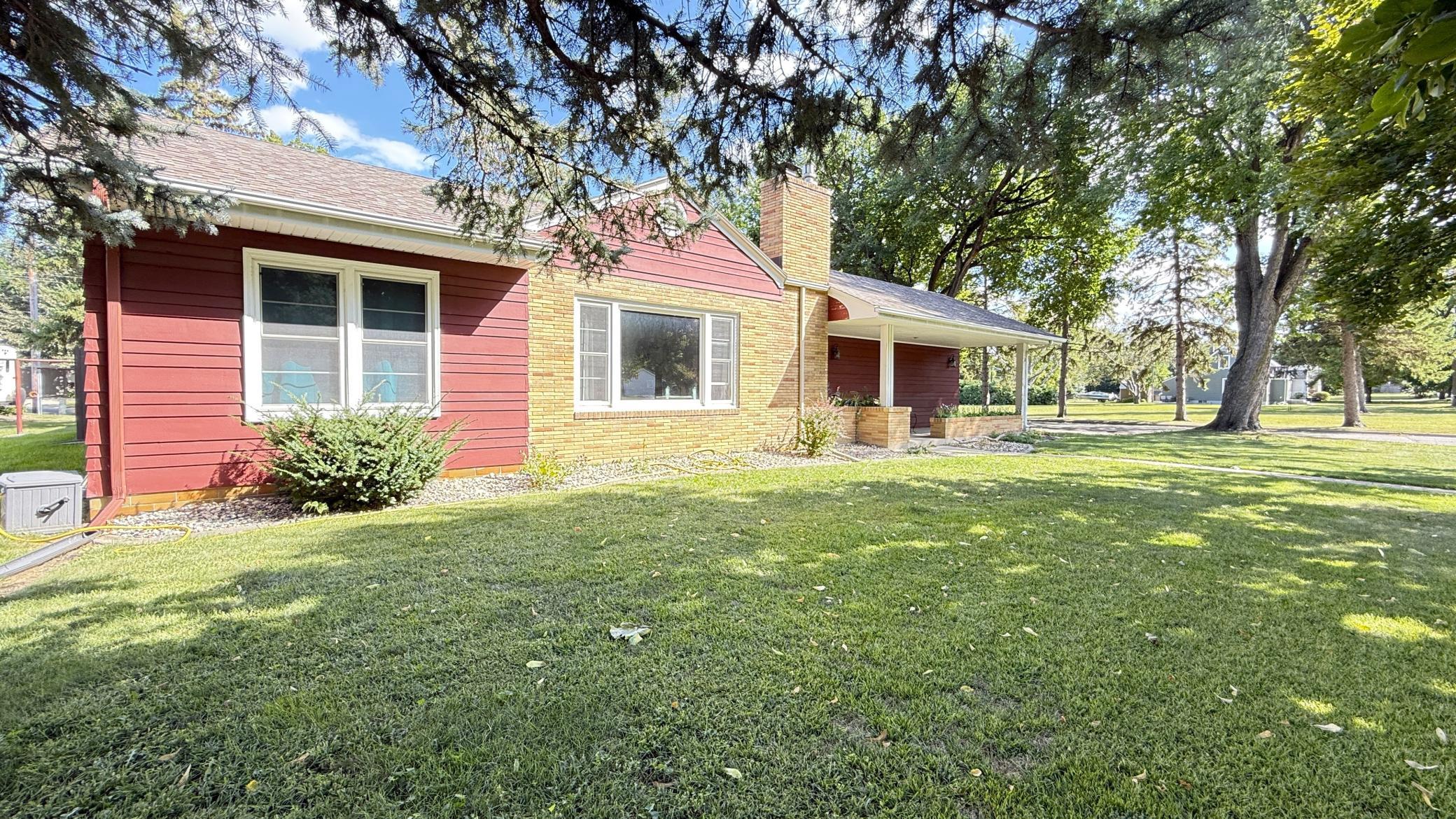main property photo 7