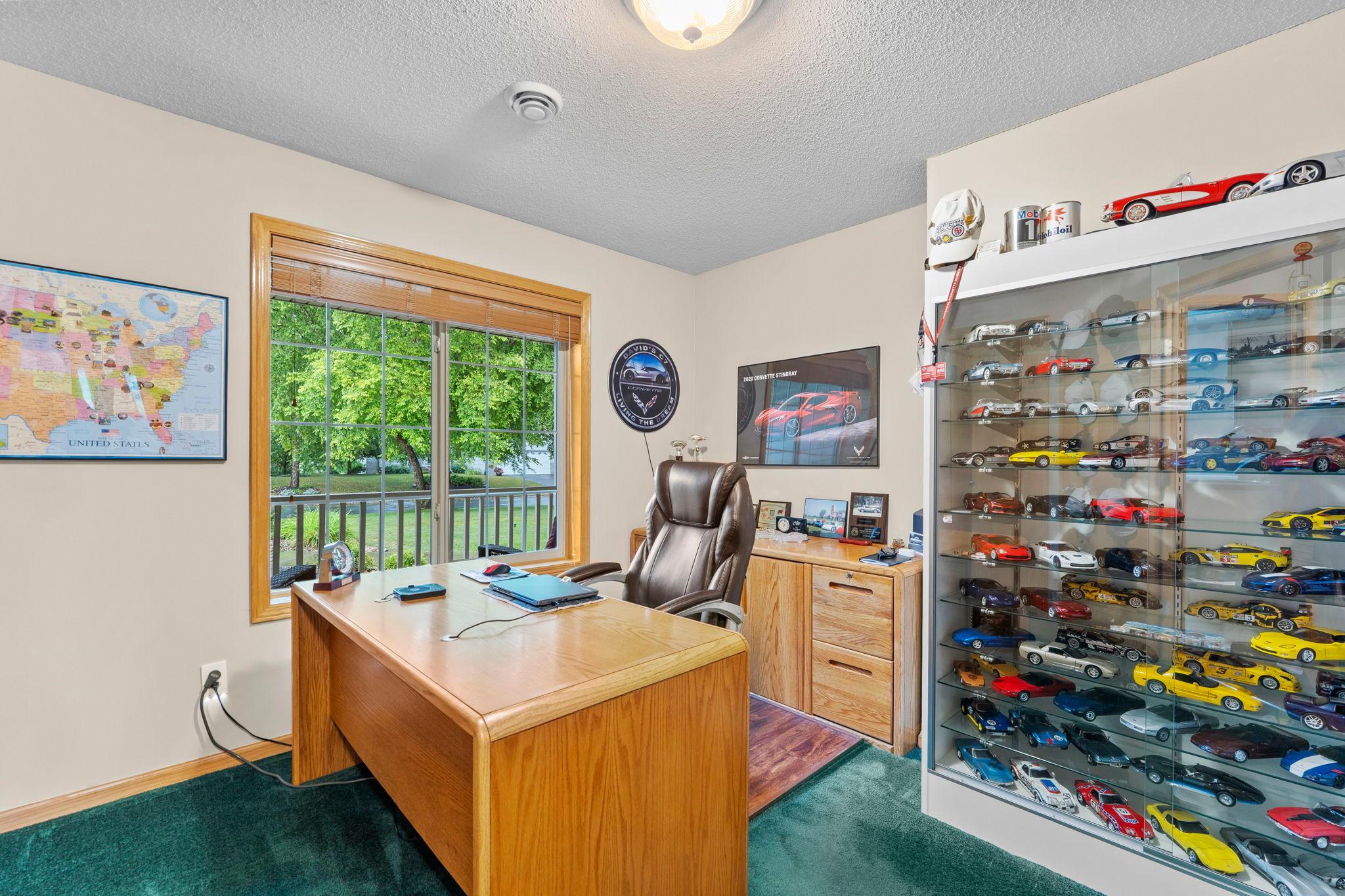 main property photo 11