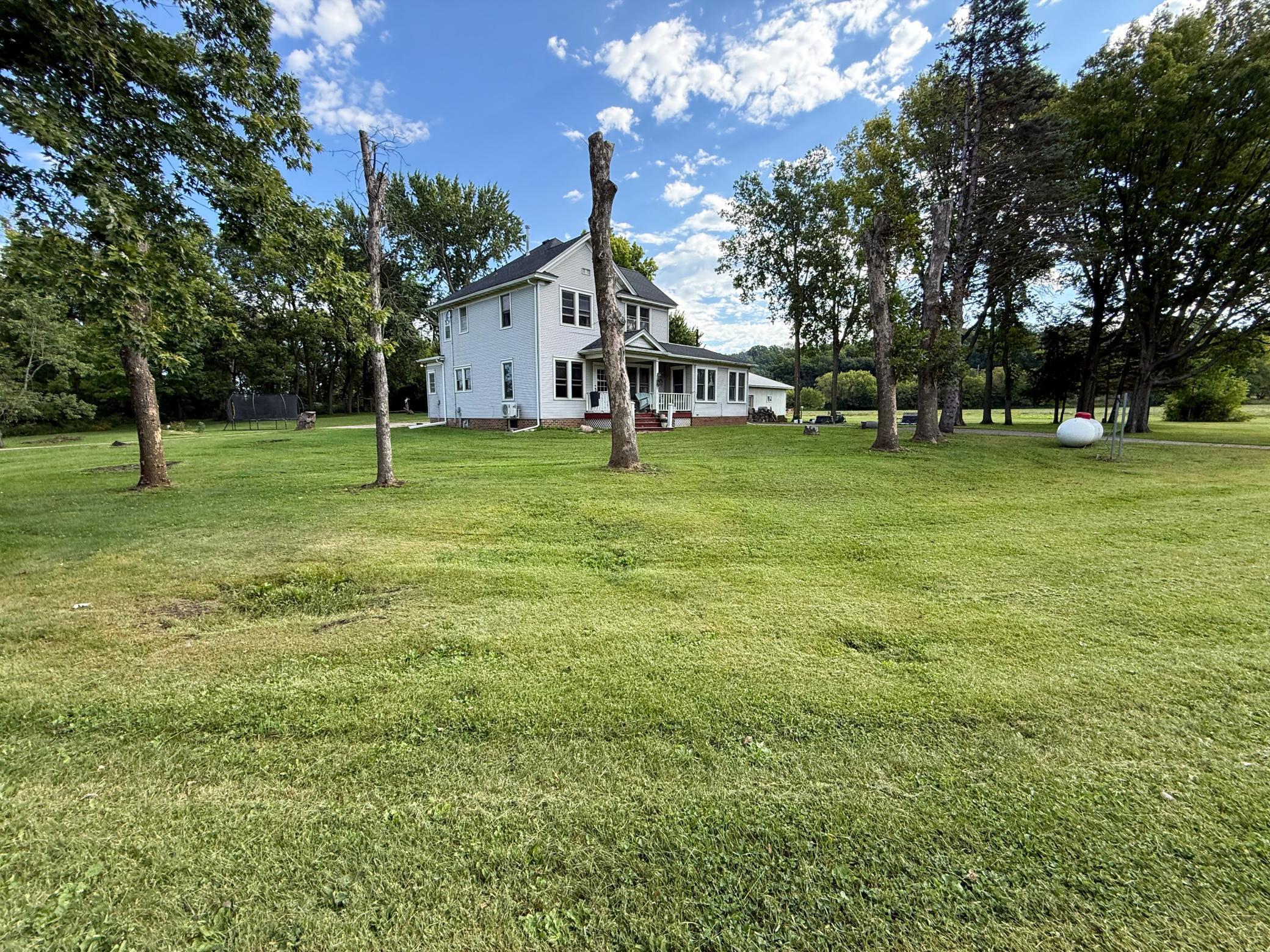 main property photo 45