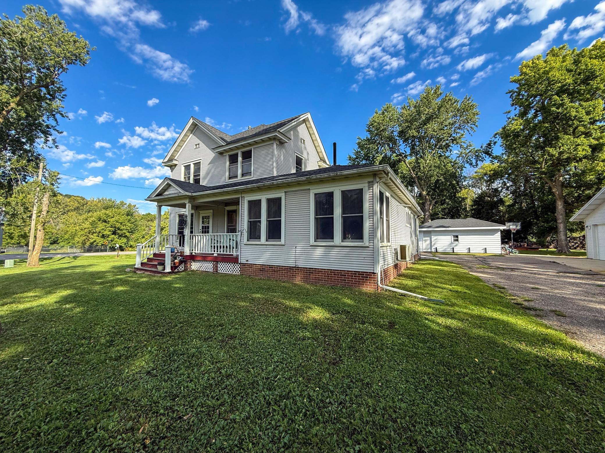 main property photo 48