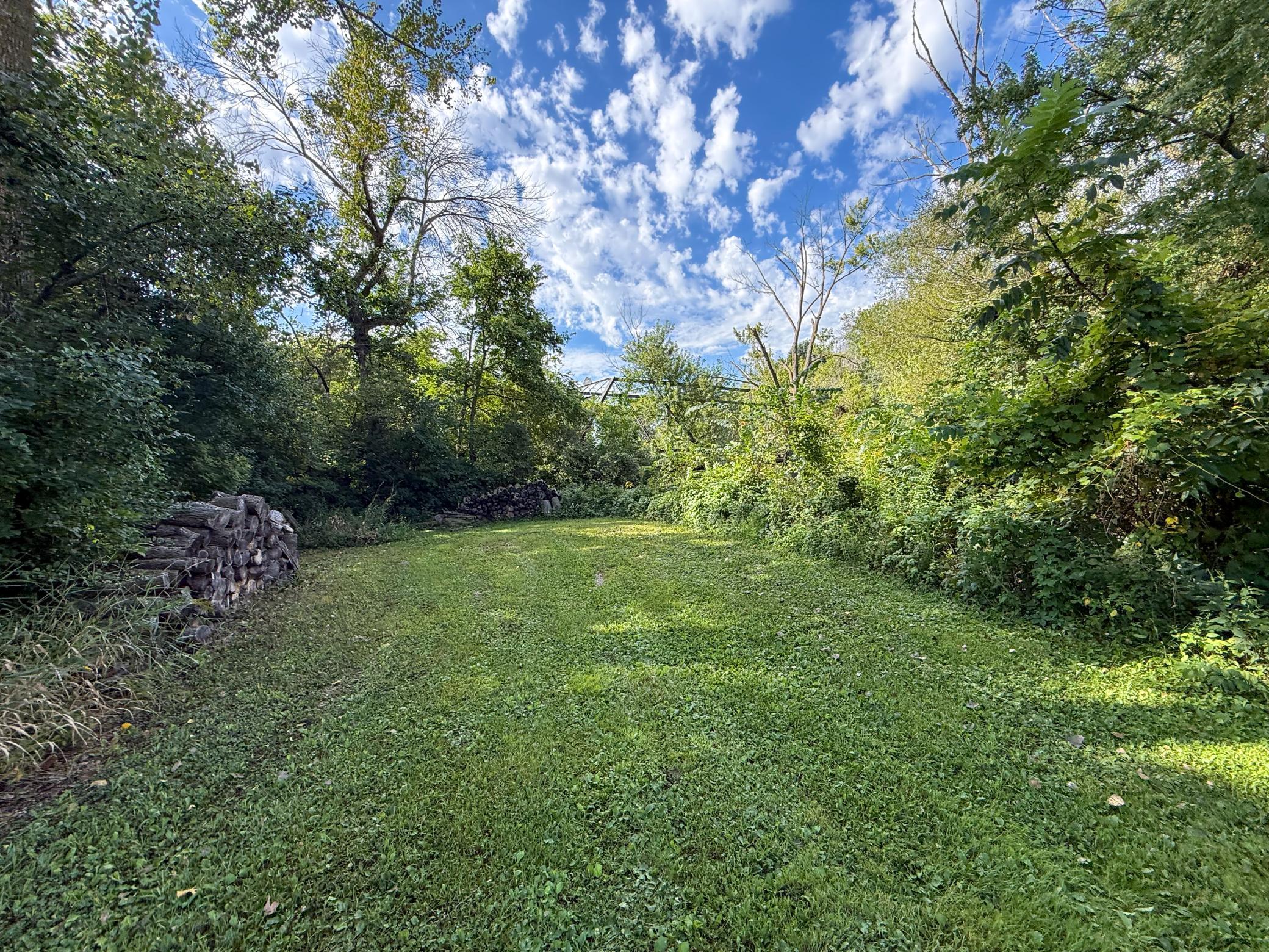 main property photo 89