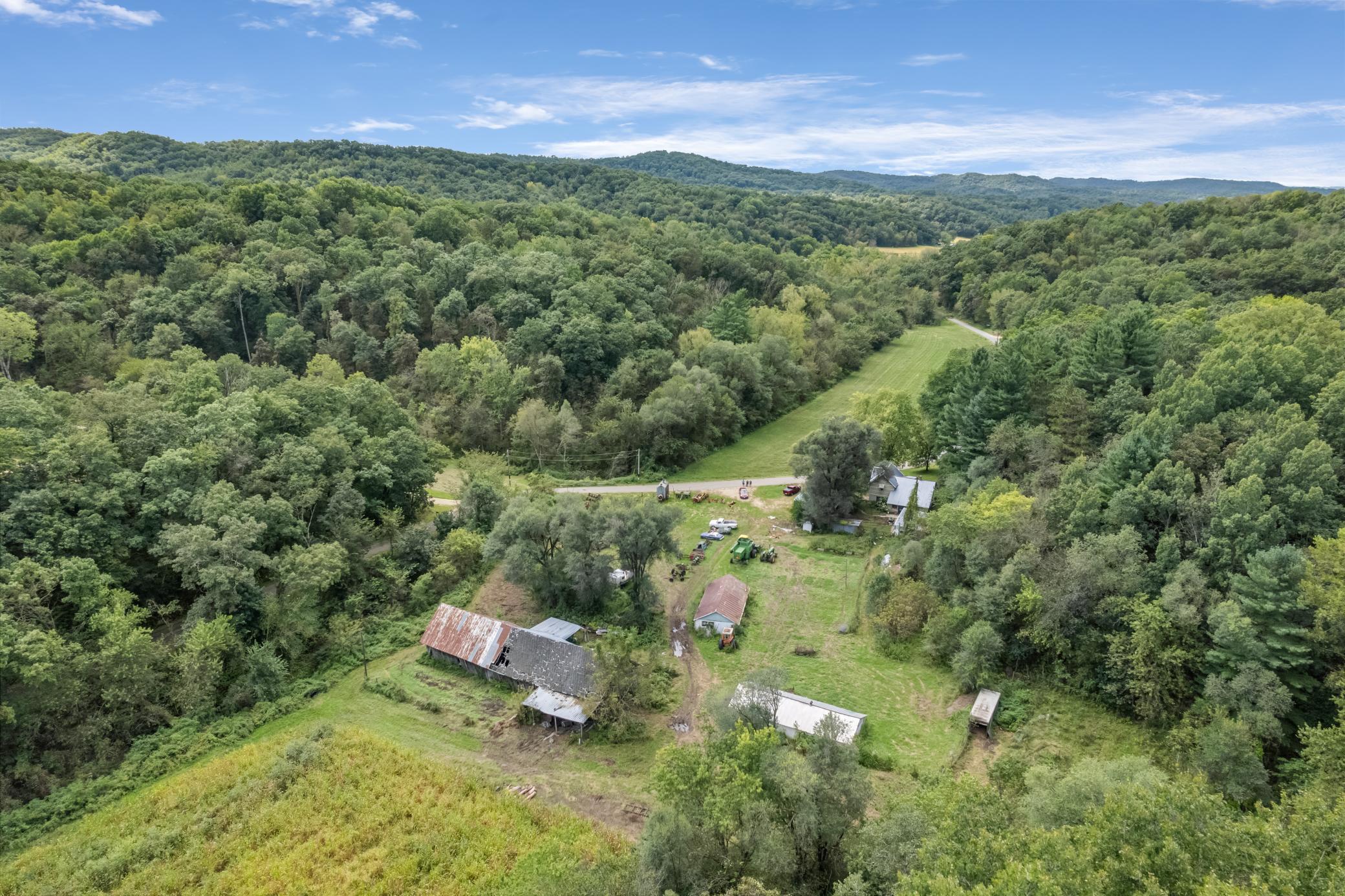 main property photo 29