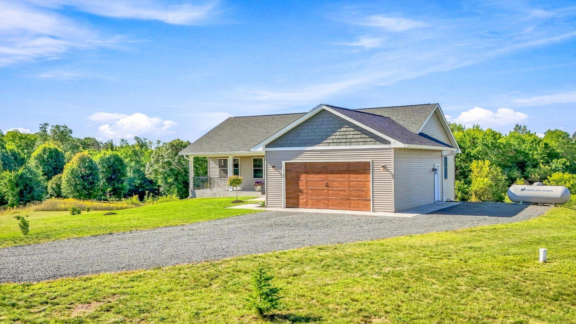 main property photo 59