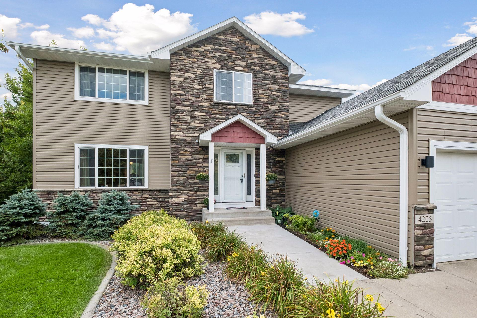 main property photo 3