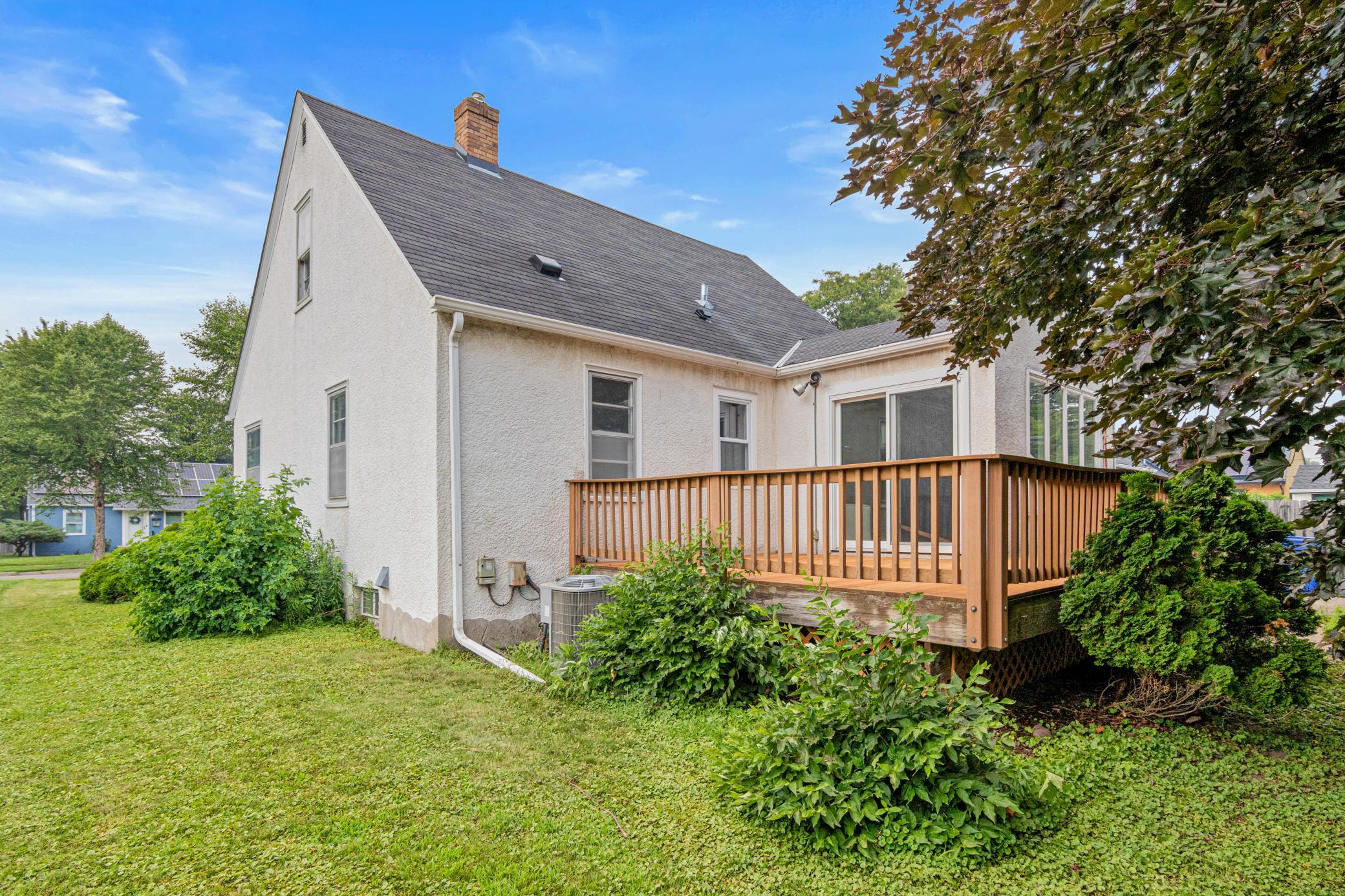 main property photo 24