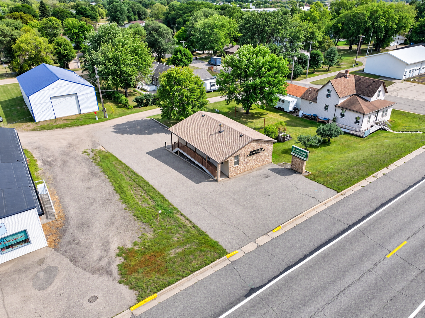 main property photo 41