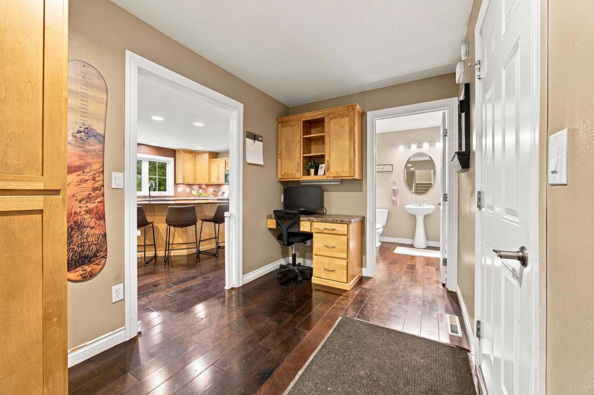 main property photo 5
