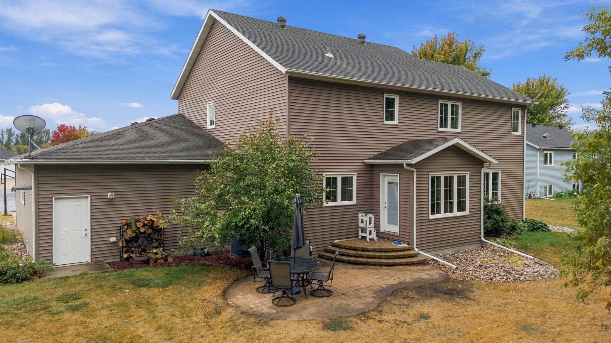main property photo 51