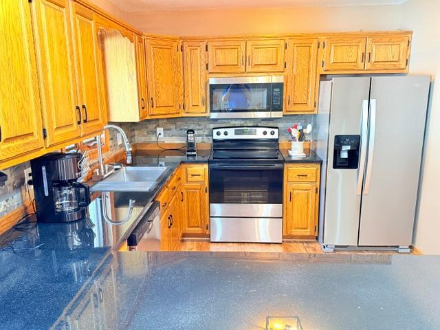main property photo 10