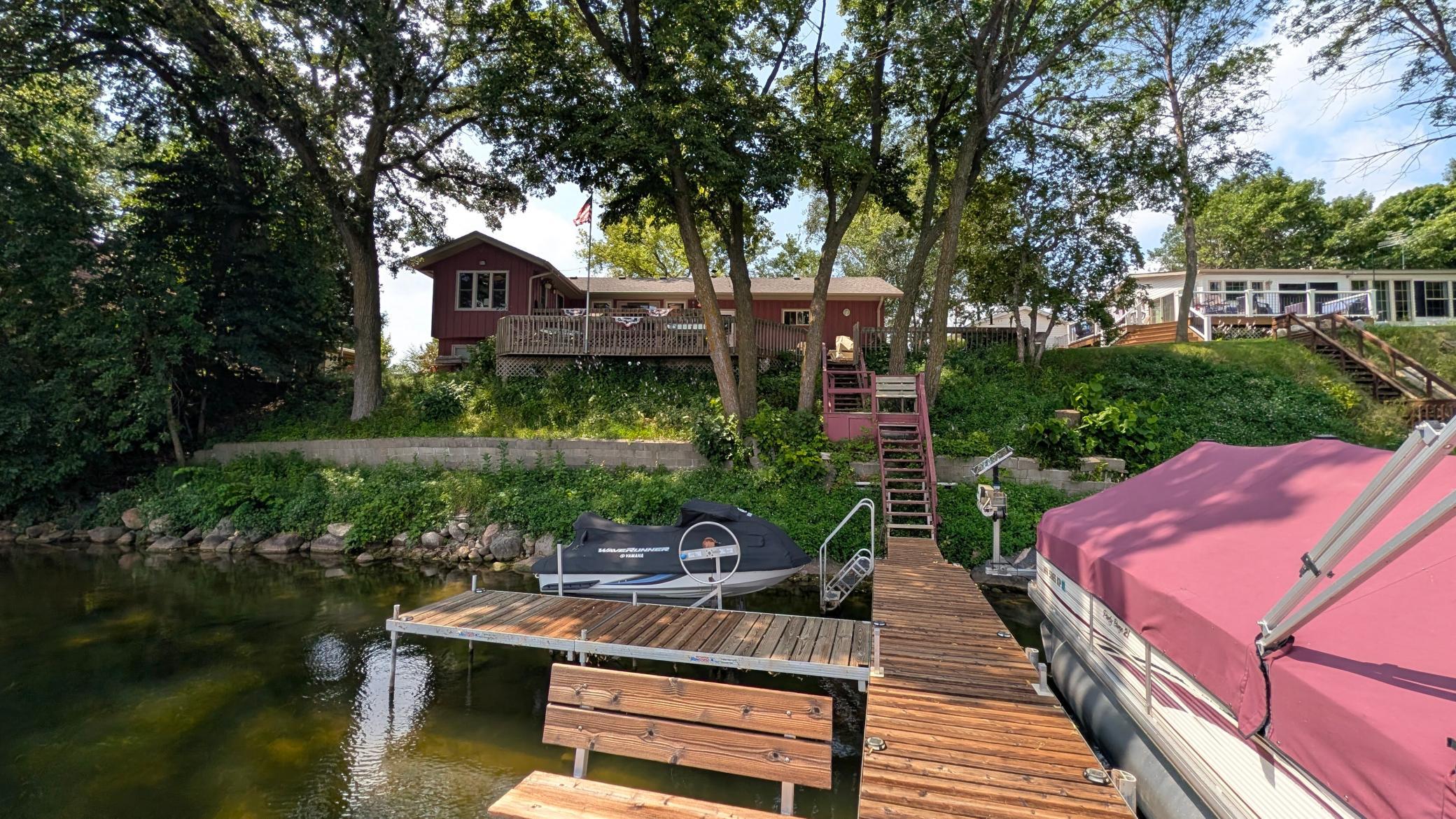 main property photo 28