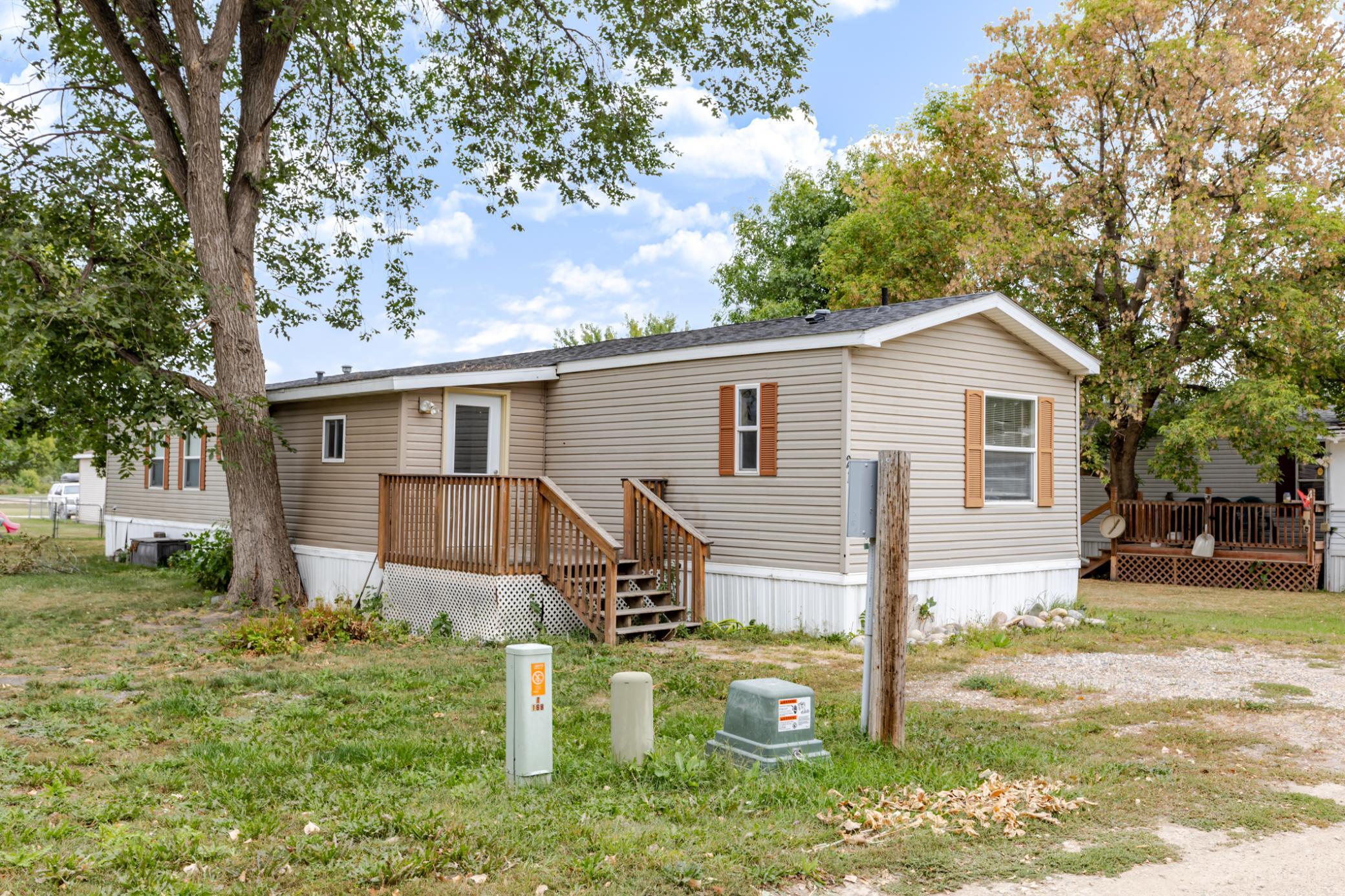main property photo 3