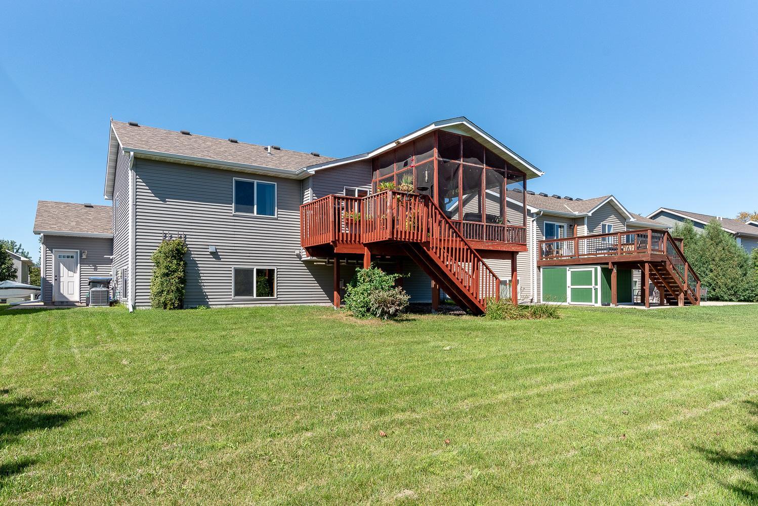 main property photo 24