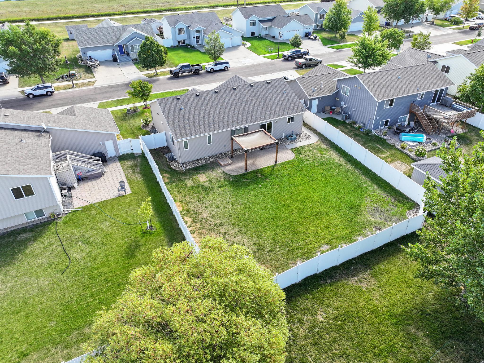 main property photo 42