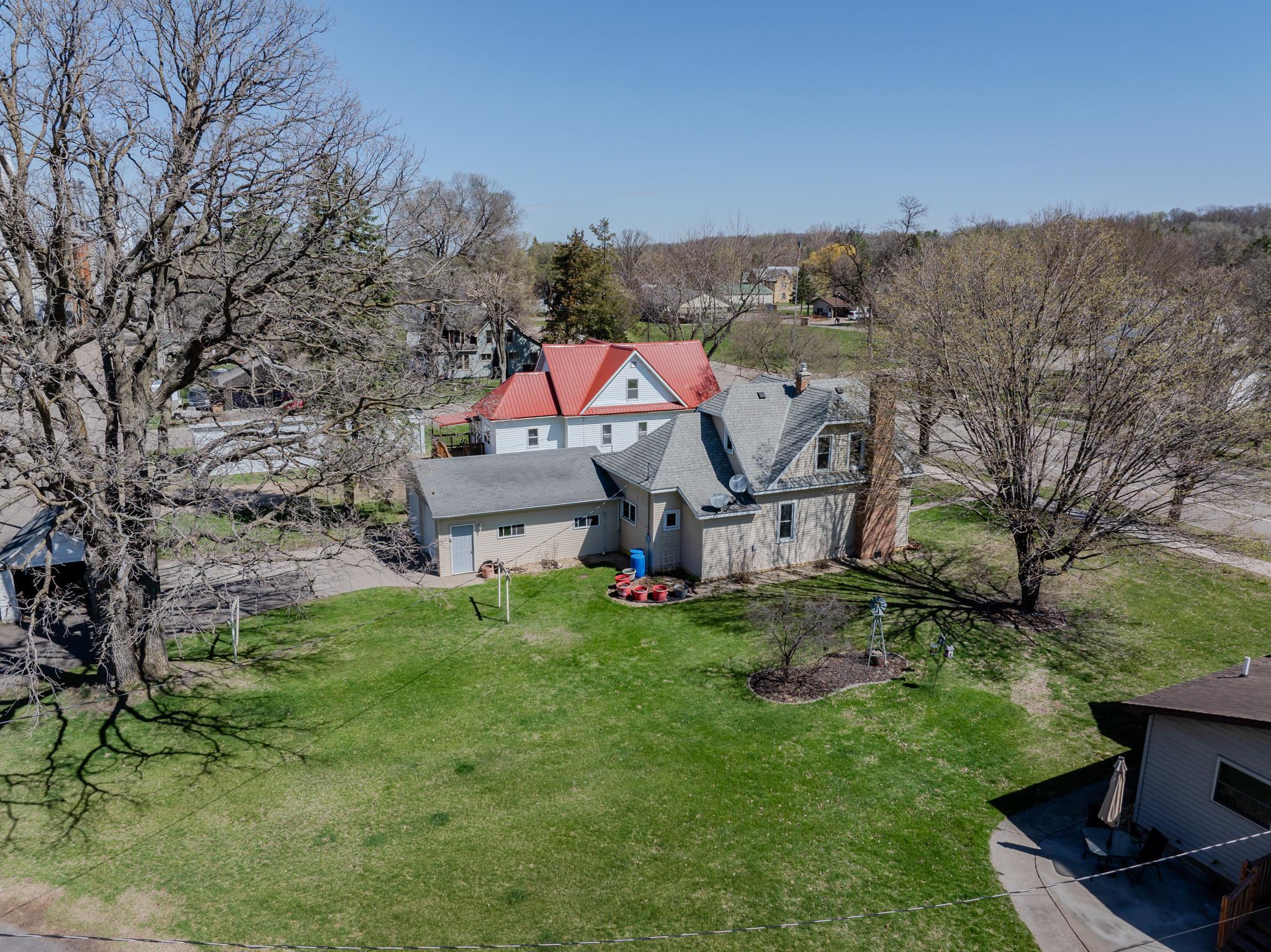 main property photo 39