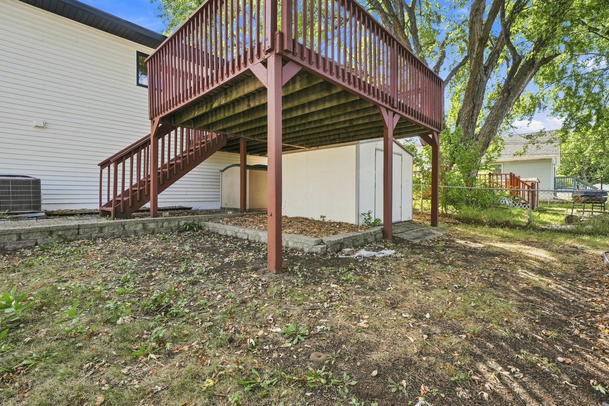 main property photo 50