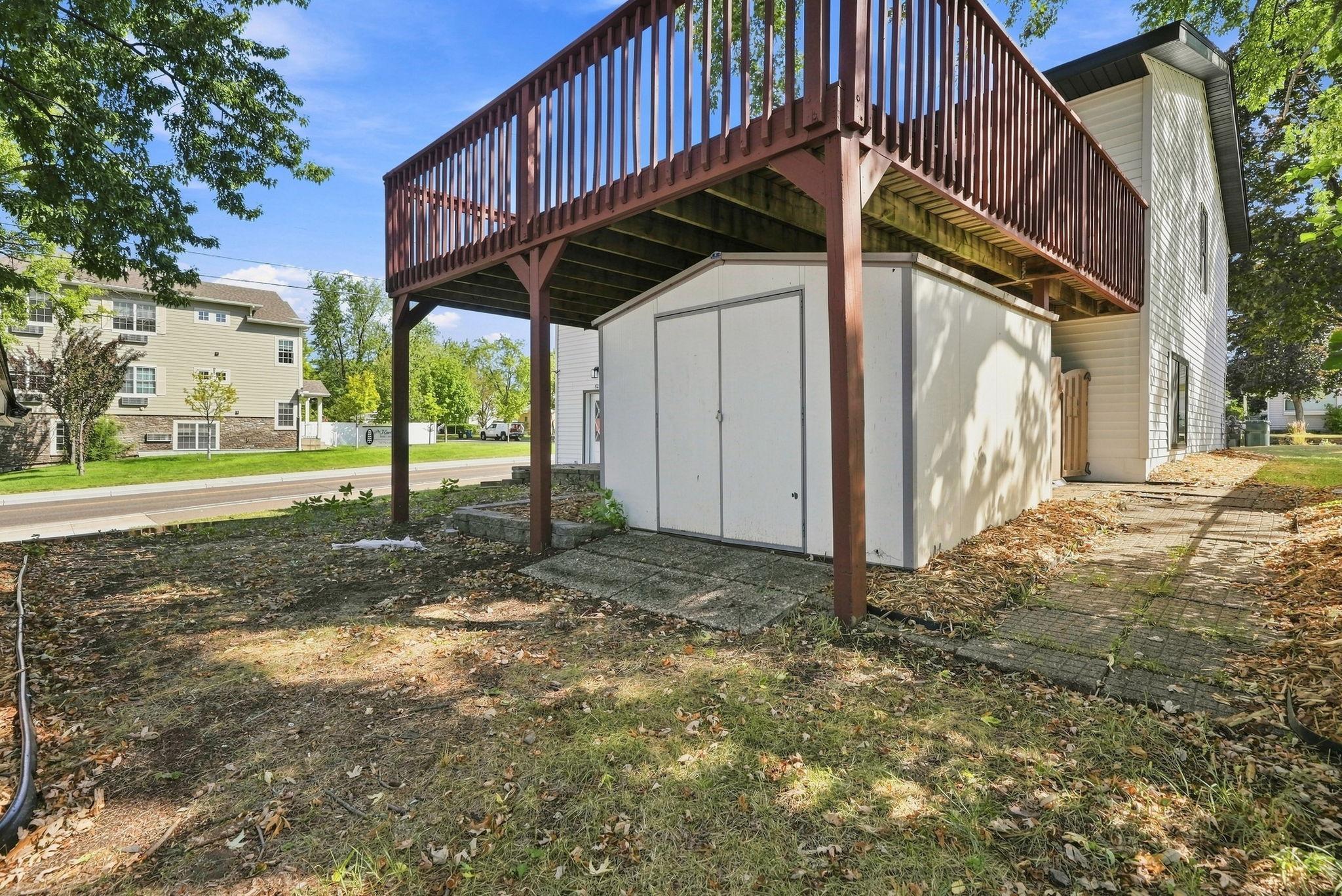 main property photo 51
